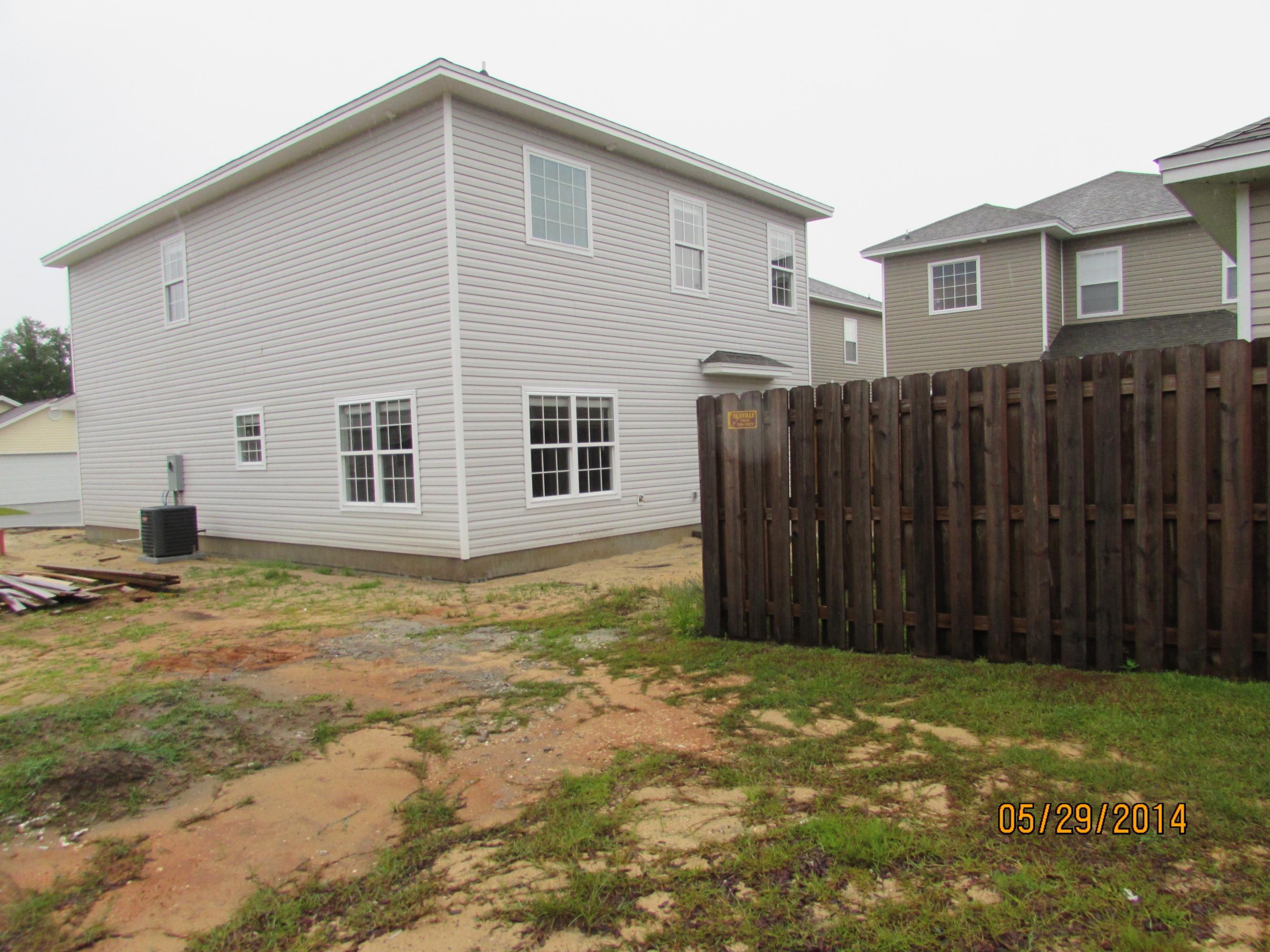 REDWOOD VILLAGE - Residential