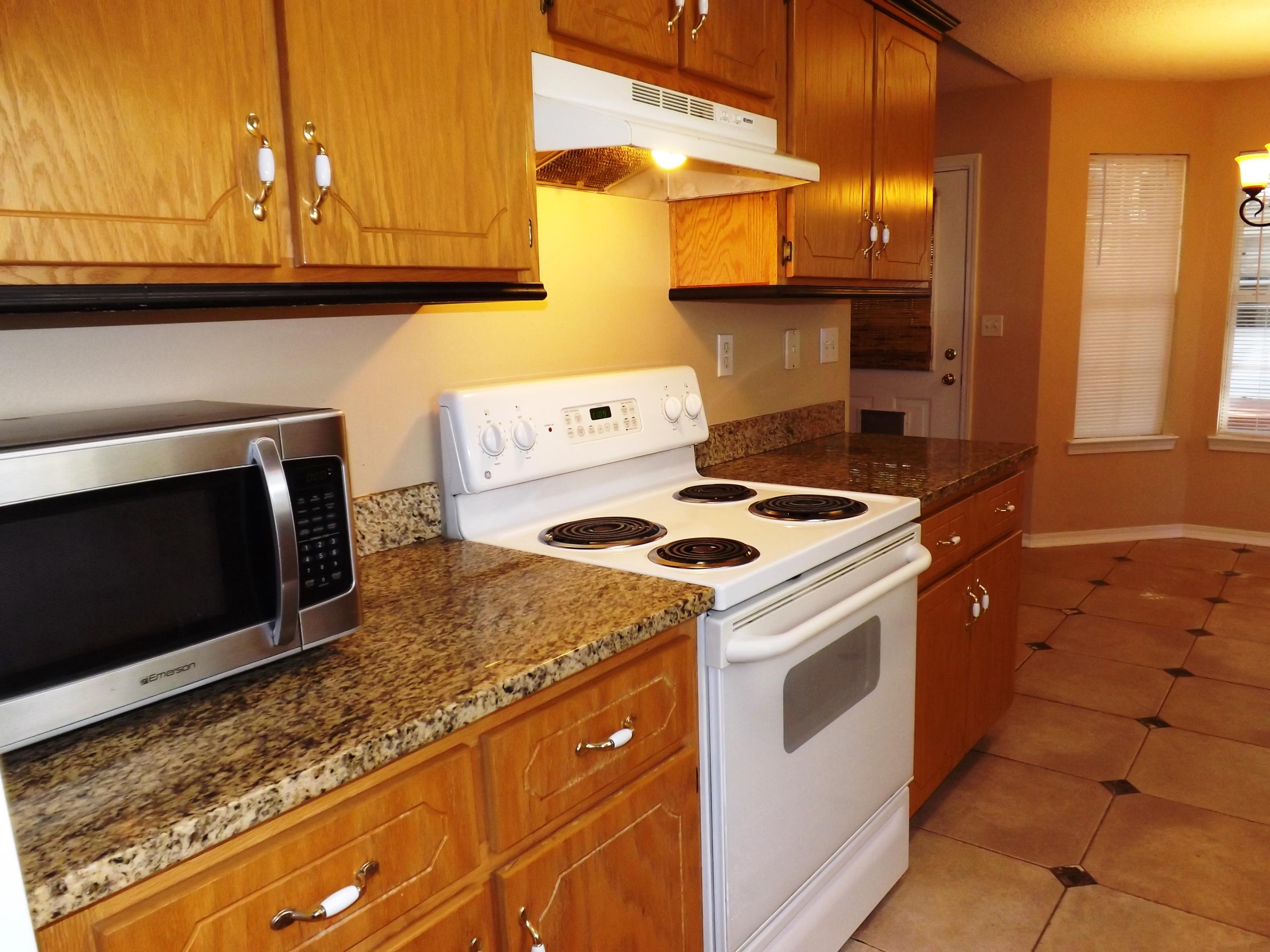 MORRIS ADDN TO CRESTVIEW - Residential