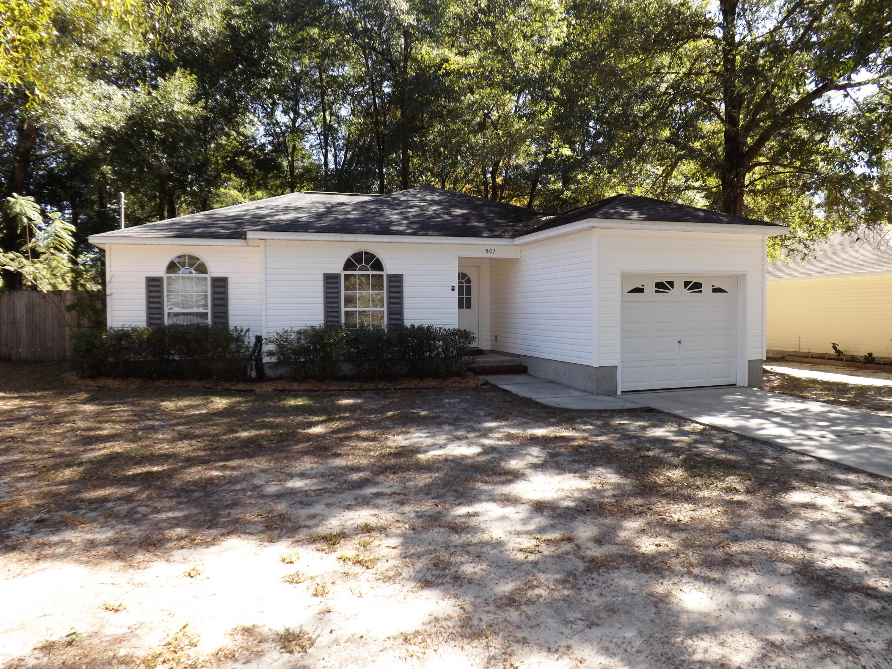 MORRIS ADDN TO CRESTVIEW - Residential