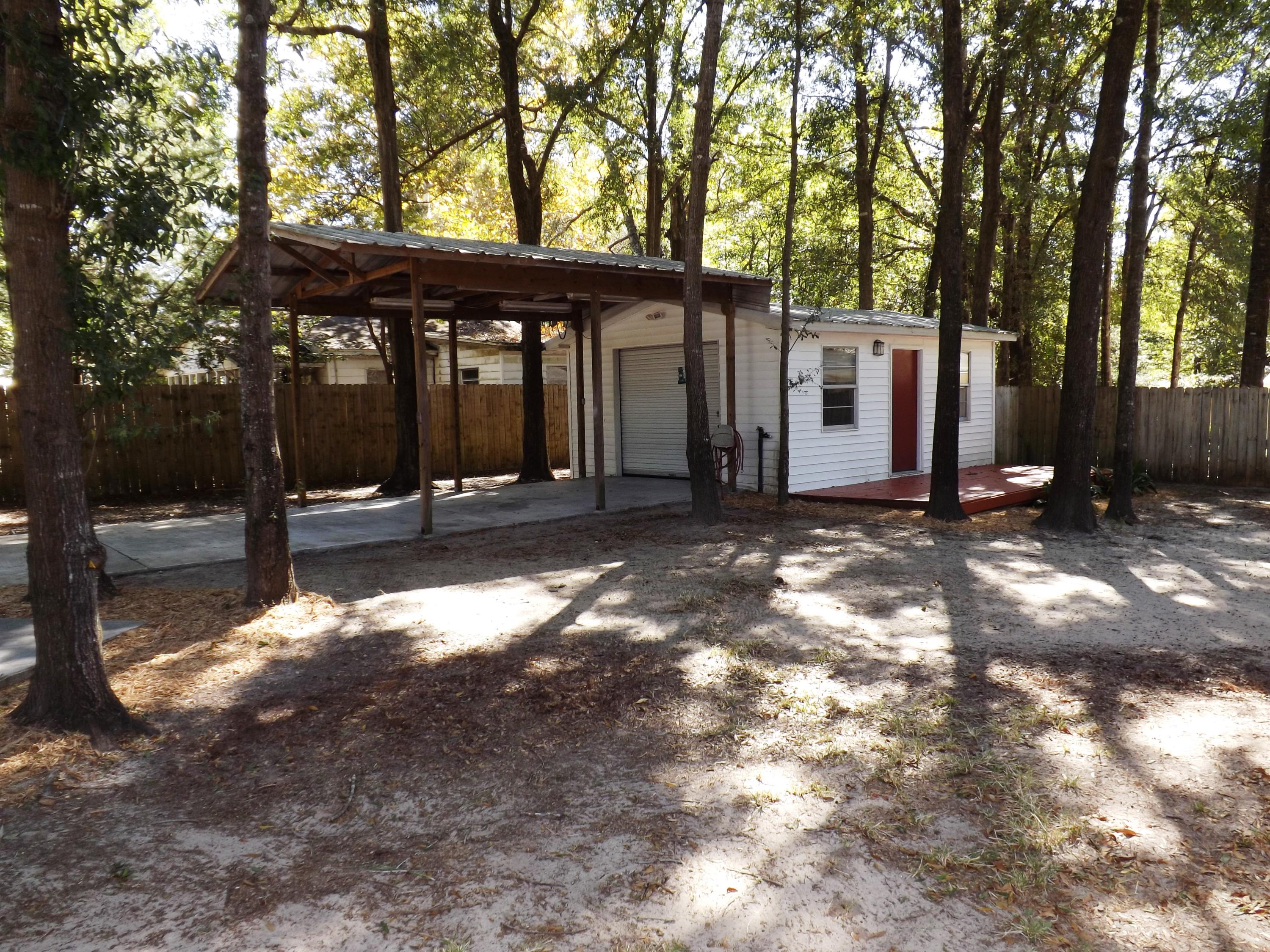 MORRIS ADDN TO CRESTVIEW - Residential