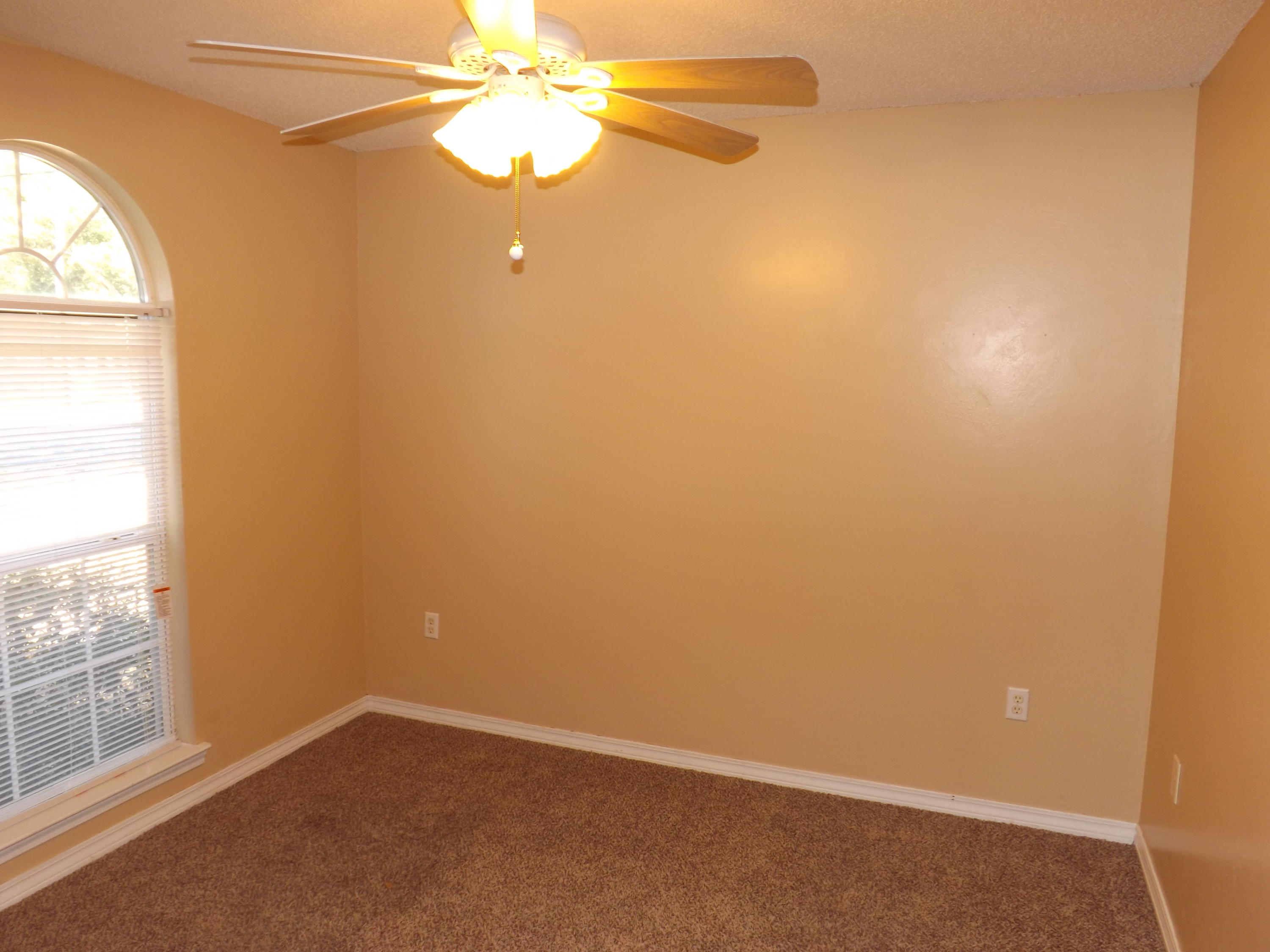 MORRIS ADDN TO CRESTVIEW - Residential