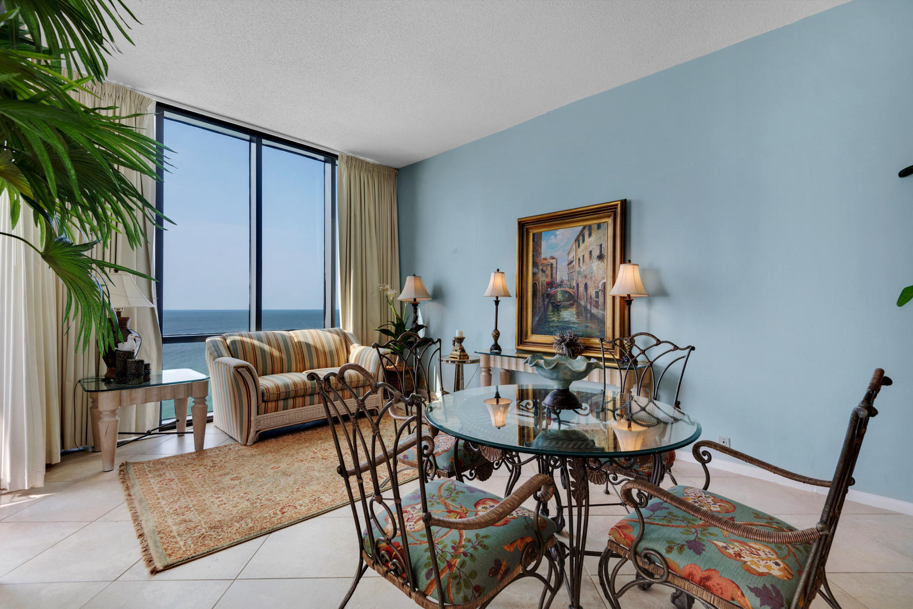 EMERALD TOWERS CONDO - Residential