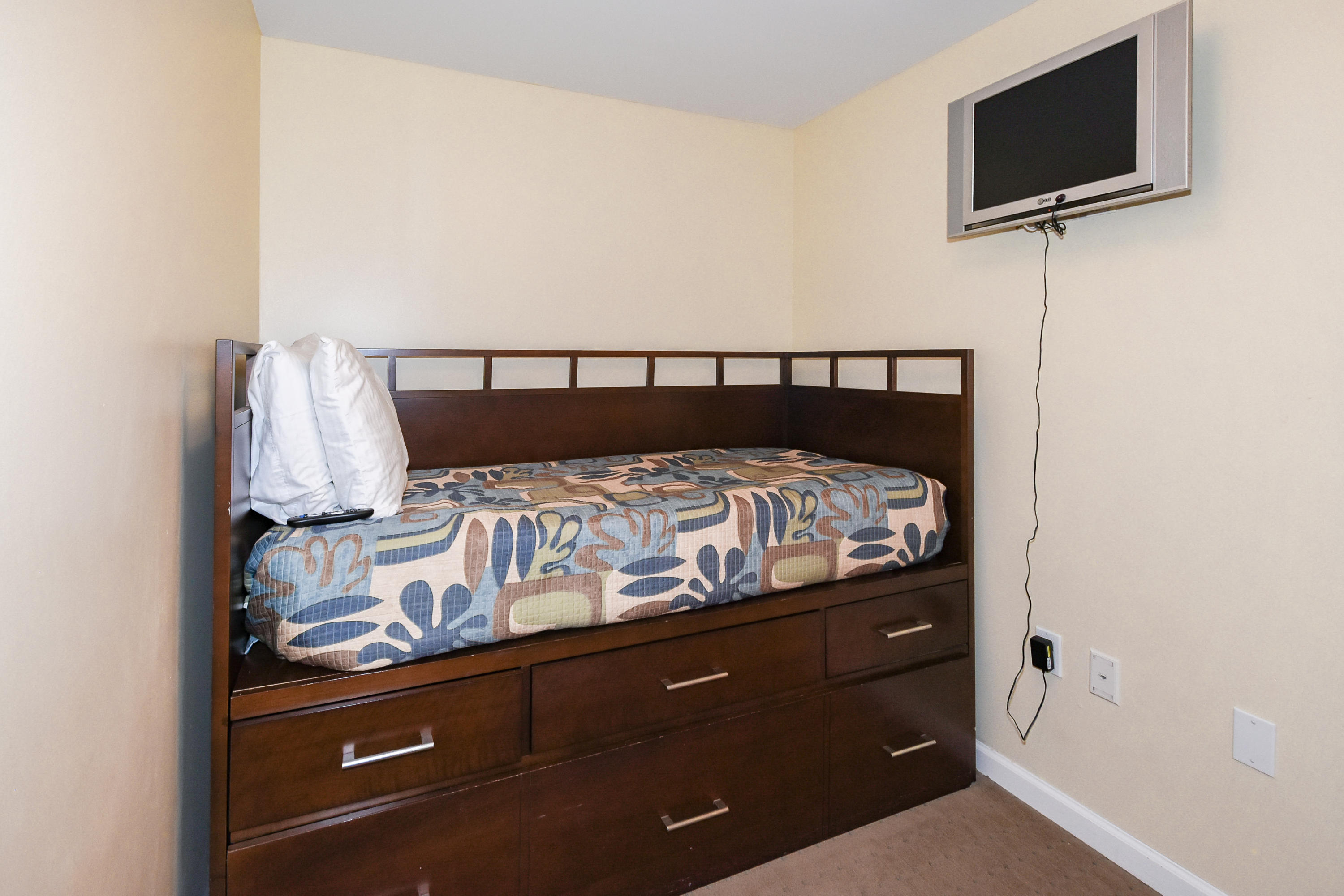 THE PALMS OF DESTIN - Residential