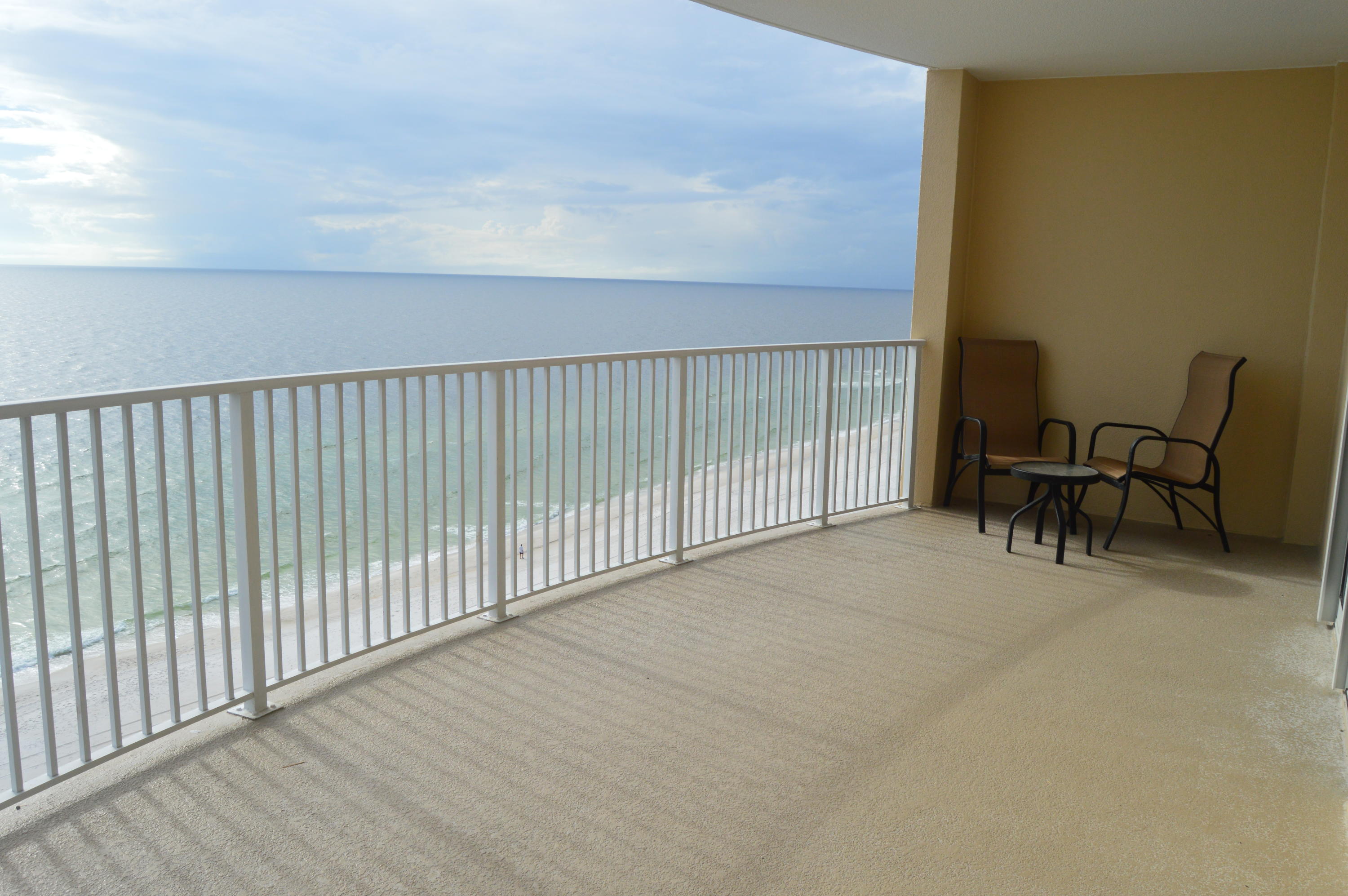 OCEAN VILLA - Residential