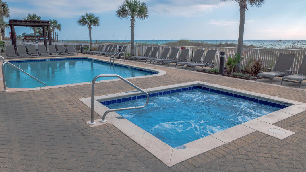 OCEAN VILLA - Residential