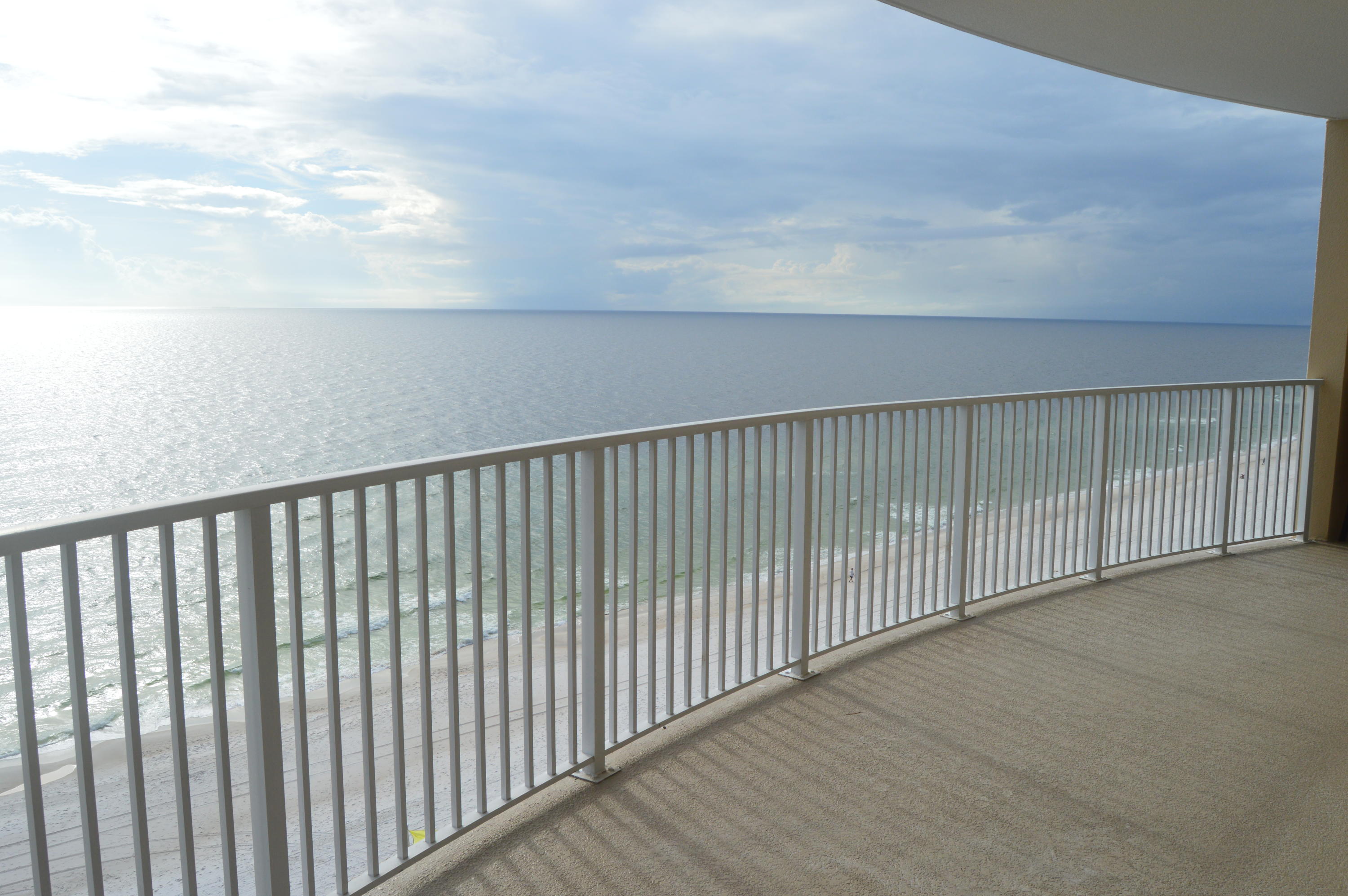 OCEAN VILLA - Residential