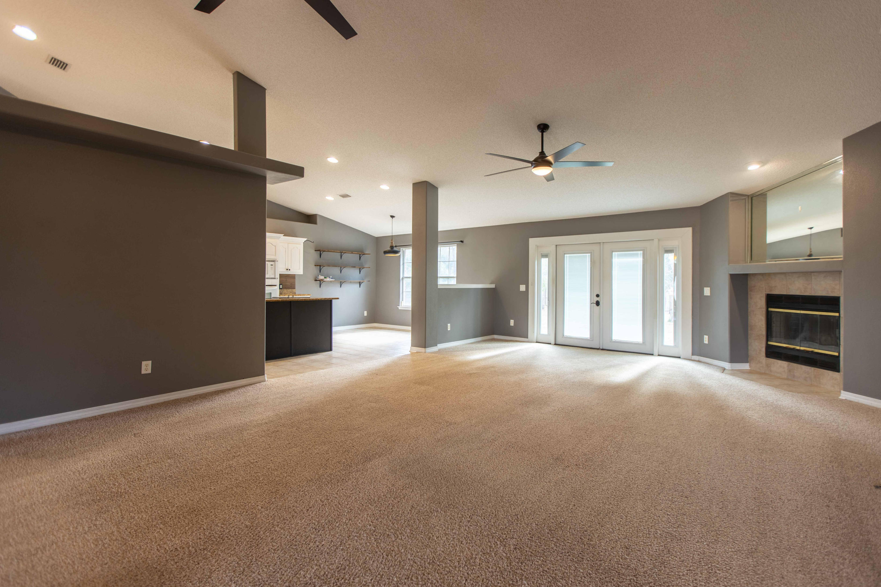 HOLLEY BY THE SEA - Residential