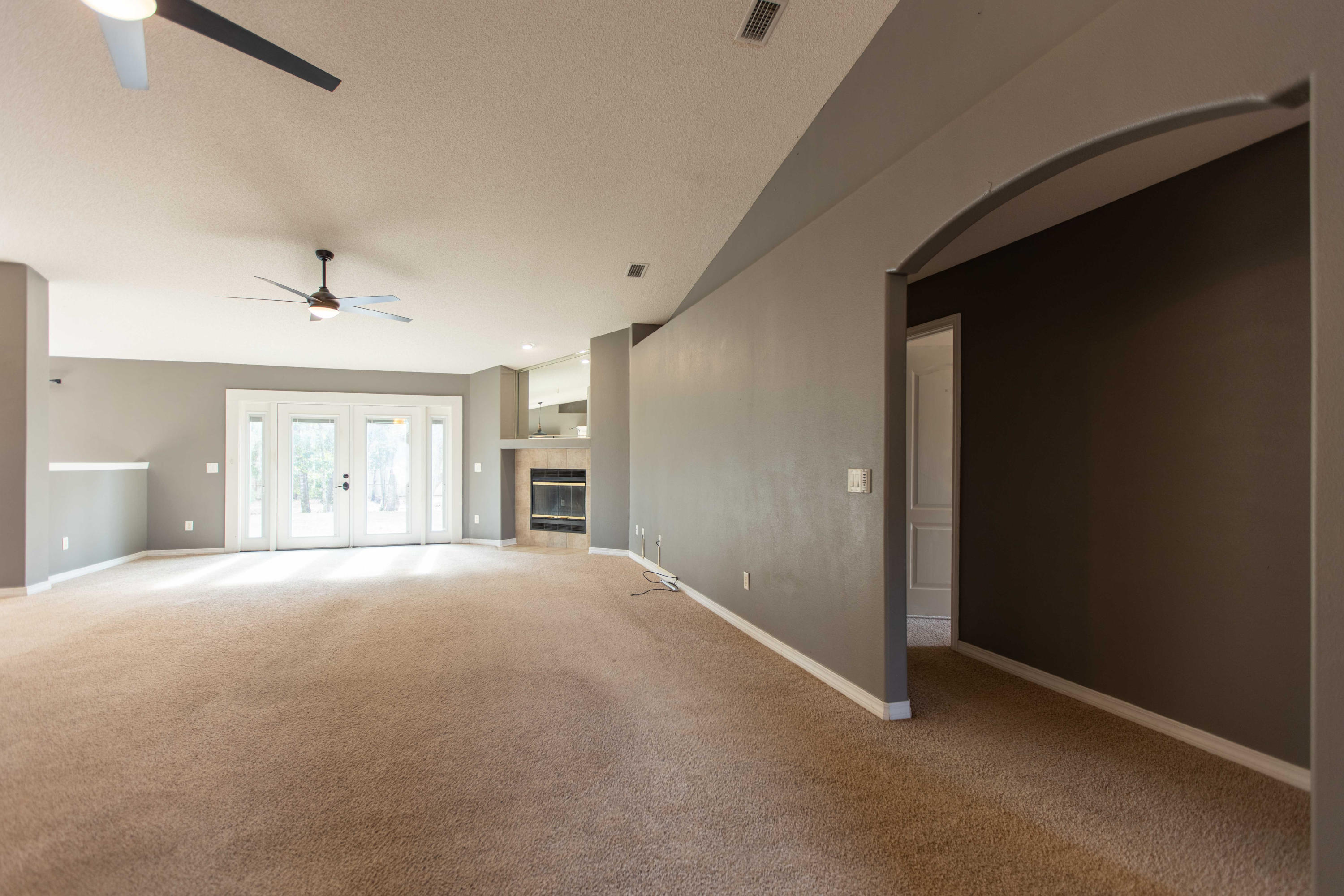 HOLLEY BY THE SEA - Residential