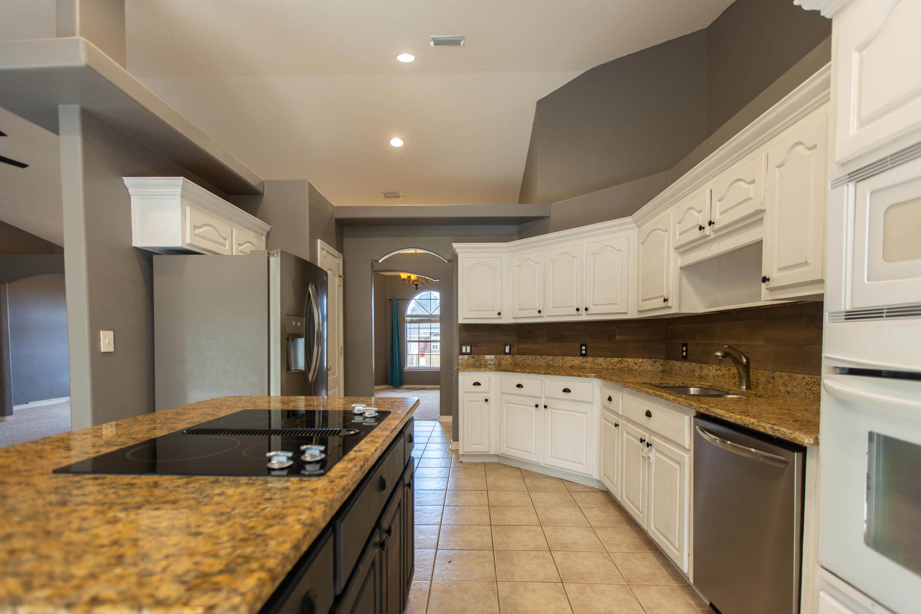 HOLLEY BY THE SEA - Residential