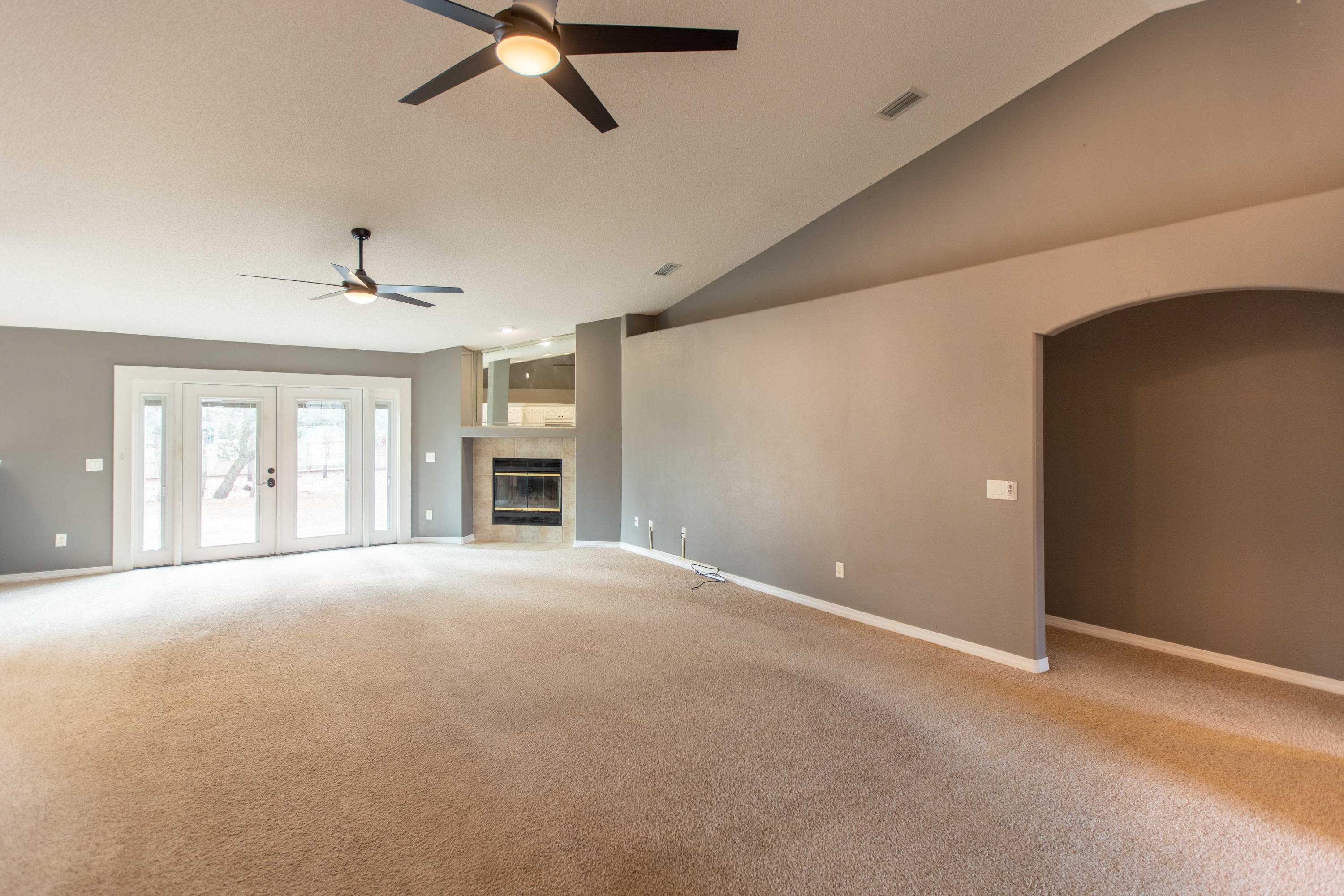 HOLLEY BY THE SEA - Residential