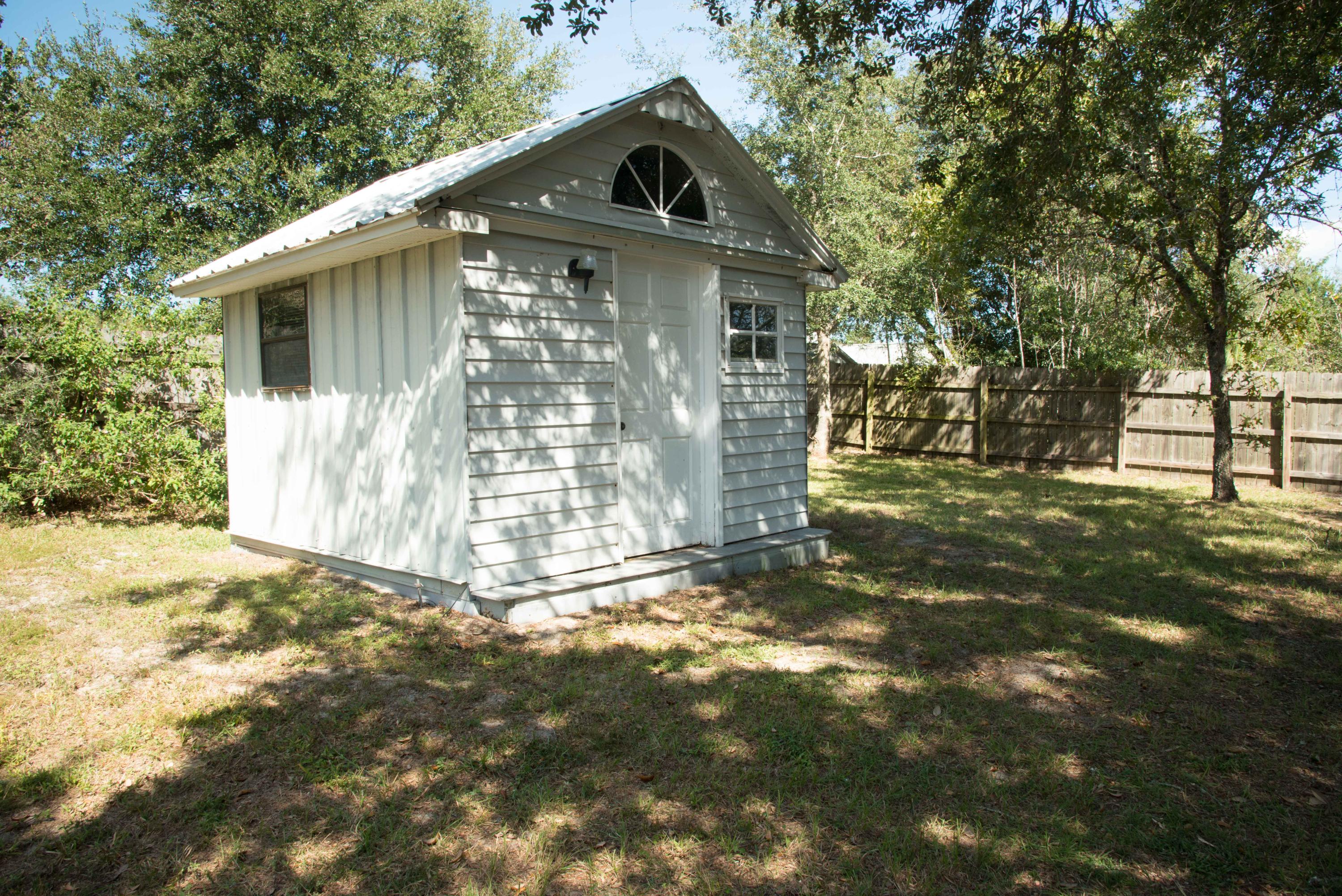 EAST BAY RIVER ESTATES 2ND ADDN - Residential Lease