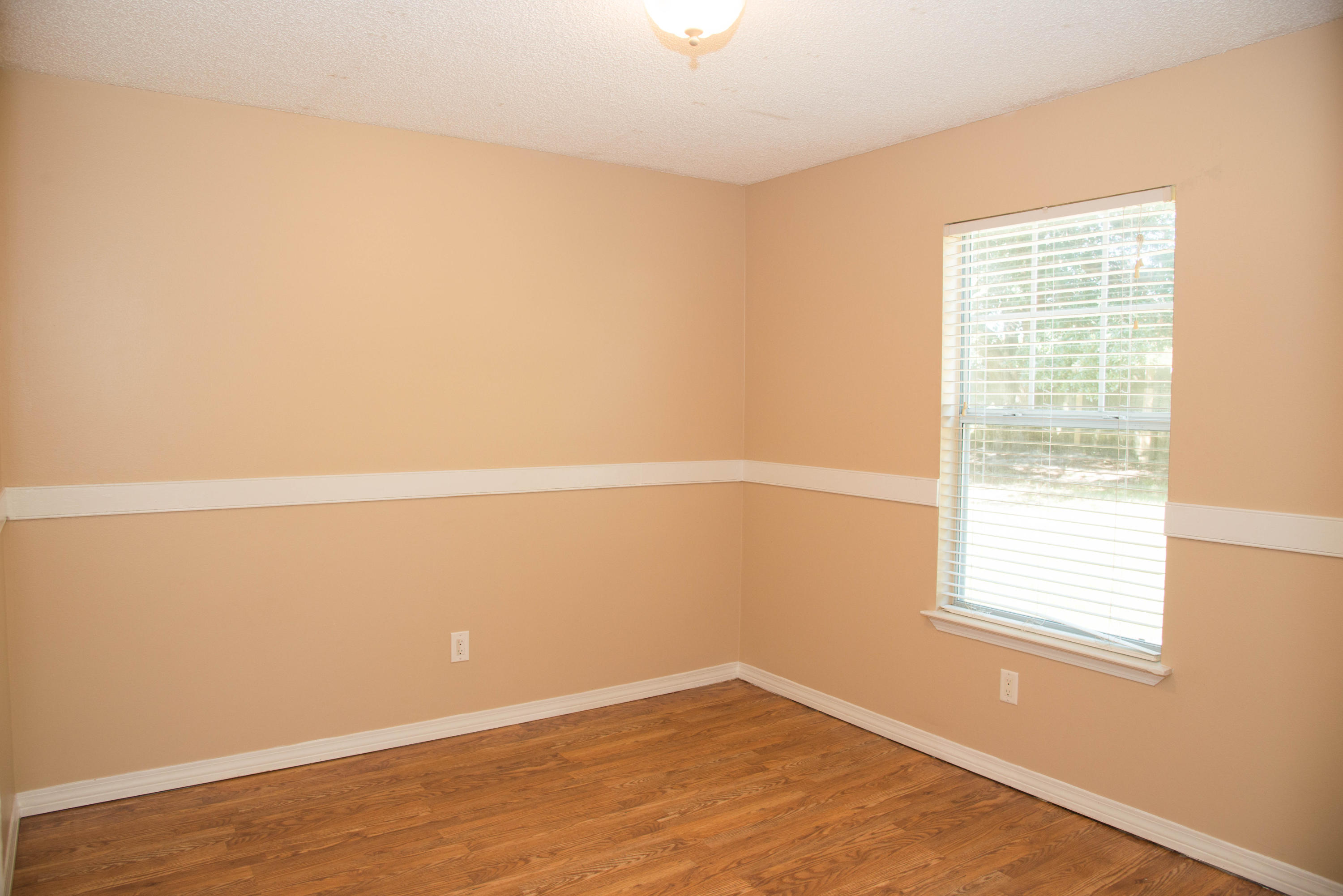 EAST BAY RIVER ESTATES 2ND ADDN - Residential Lease