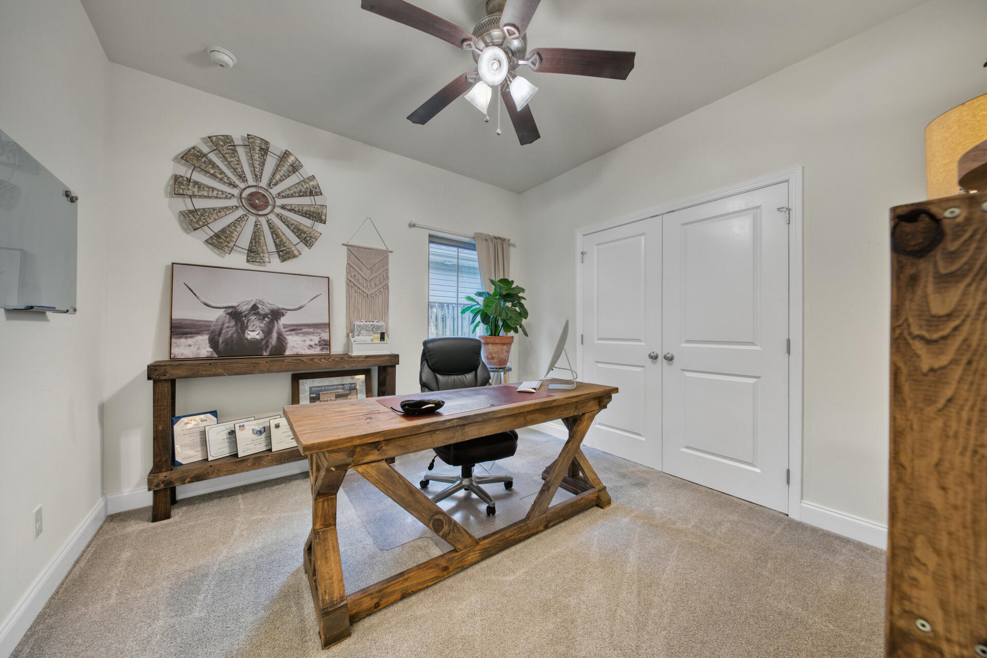 CRESCENT SHORES - Residential