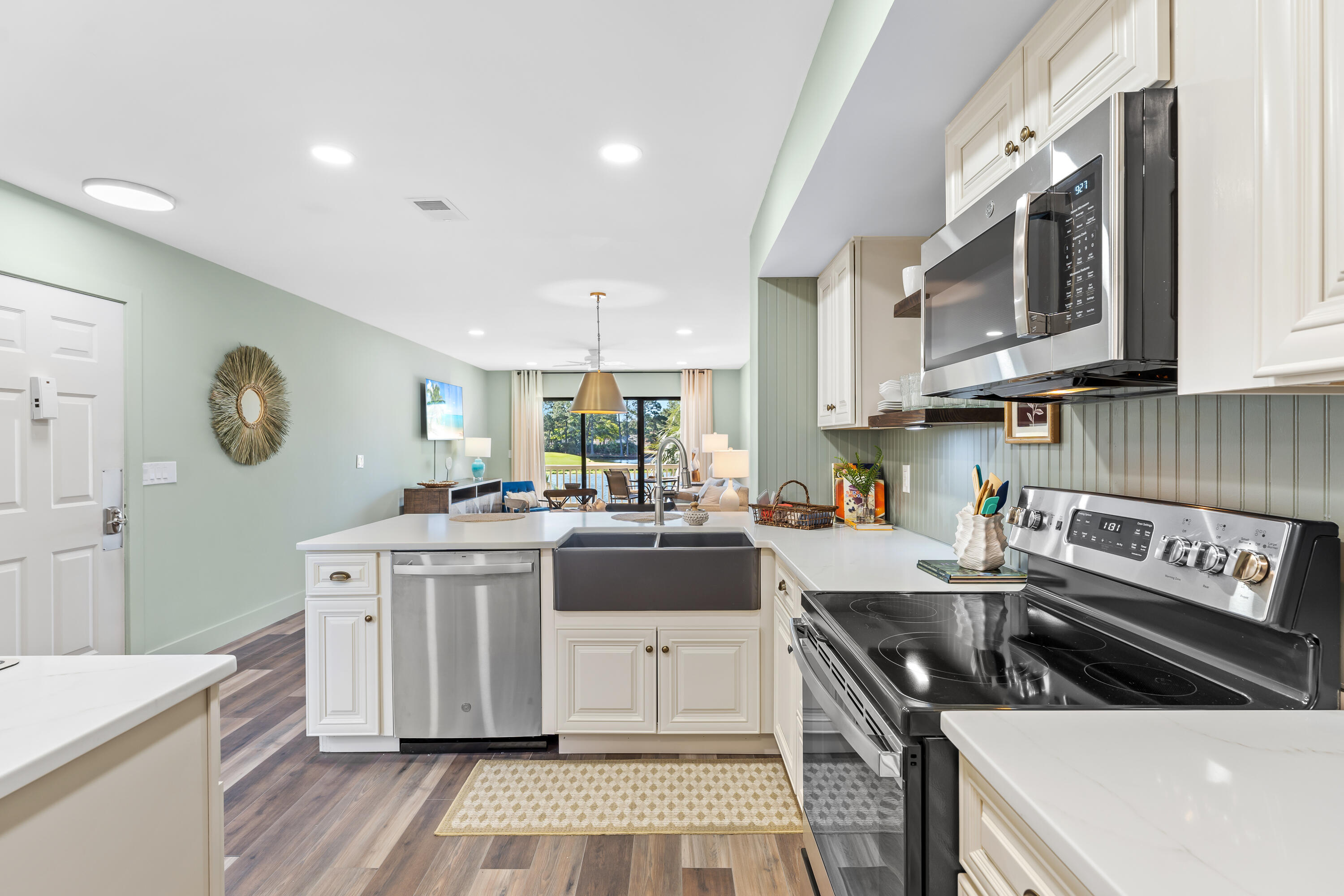 HARBOUR POINT CONDOSandestin Golf and Beach Resort - Residential