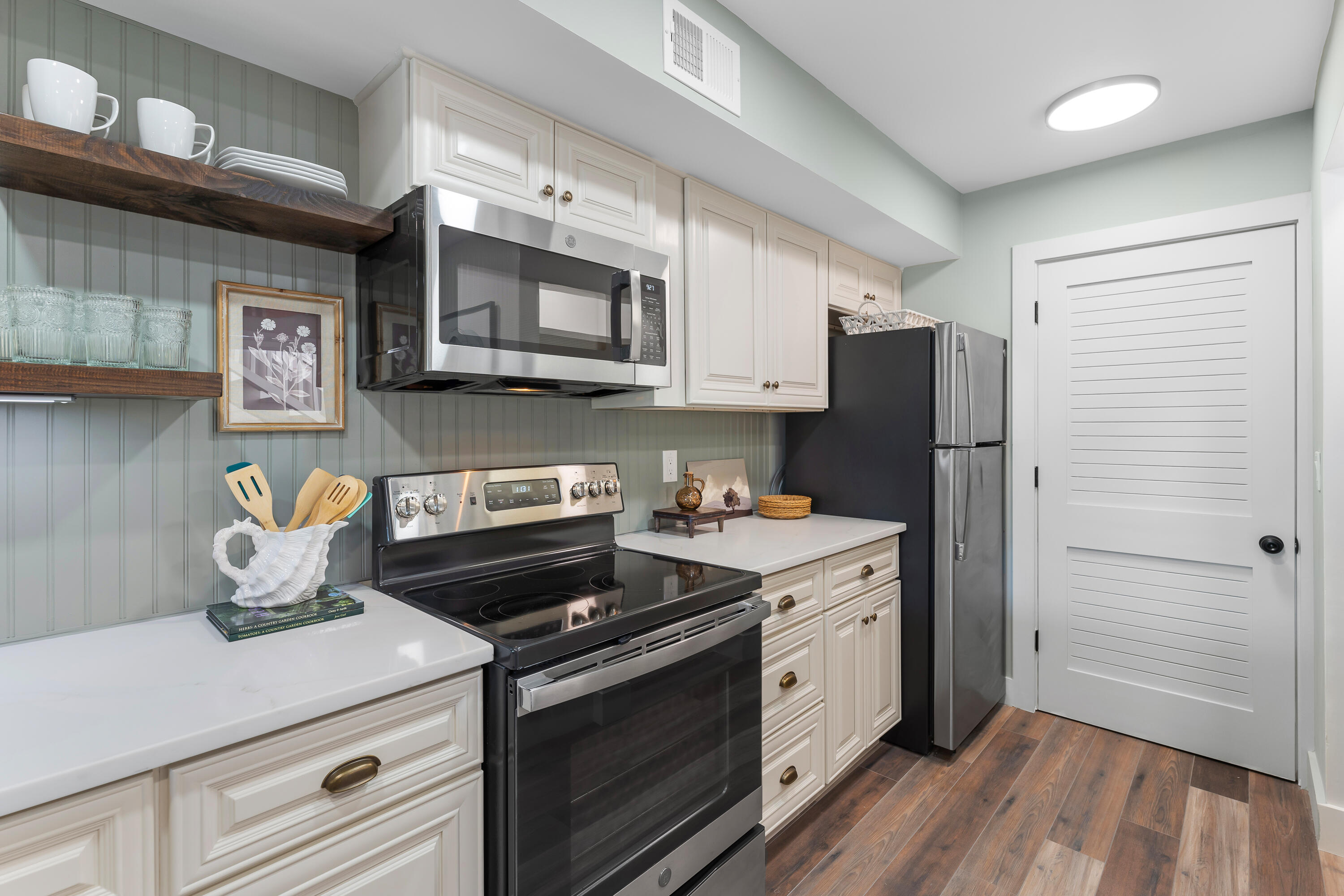 HARBOUR POINT CONDOSandestin Golf and Beach Resort - Residential
