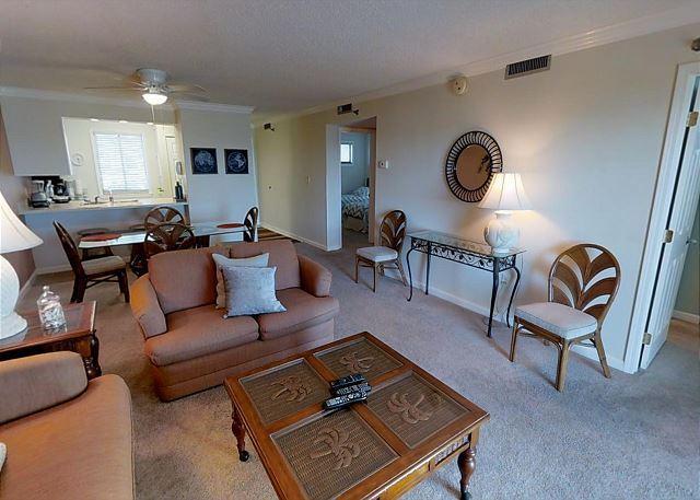 ISLANDER CONDO - Residential