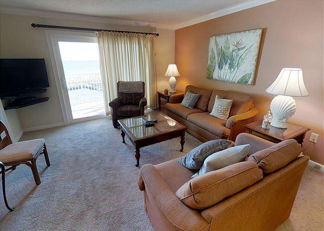 ISLANDER CONDO - Residential