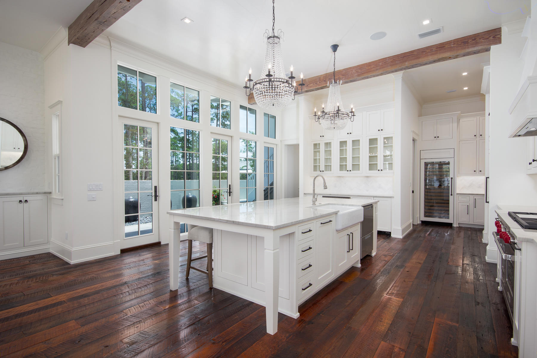 CHURCHILL OAKS - Residential