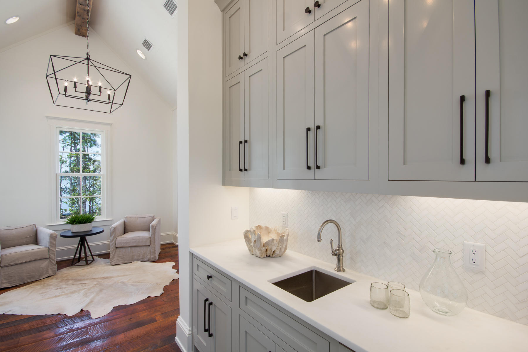 CHURCHILL OAKS - Residential