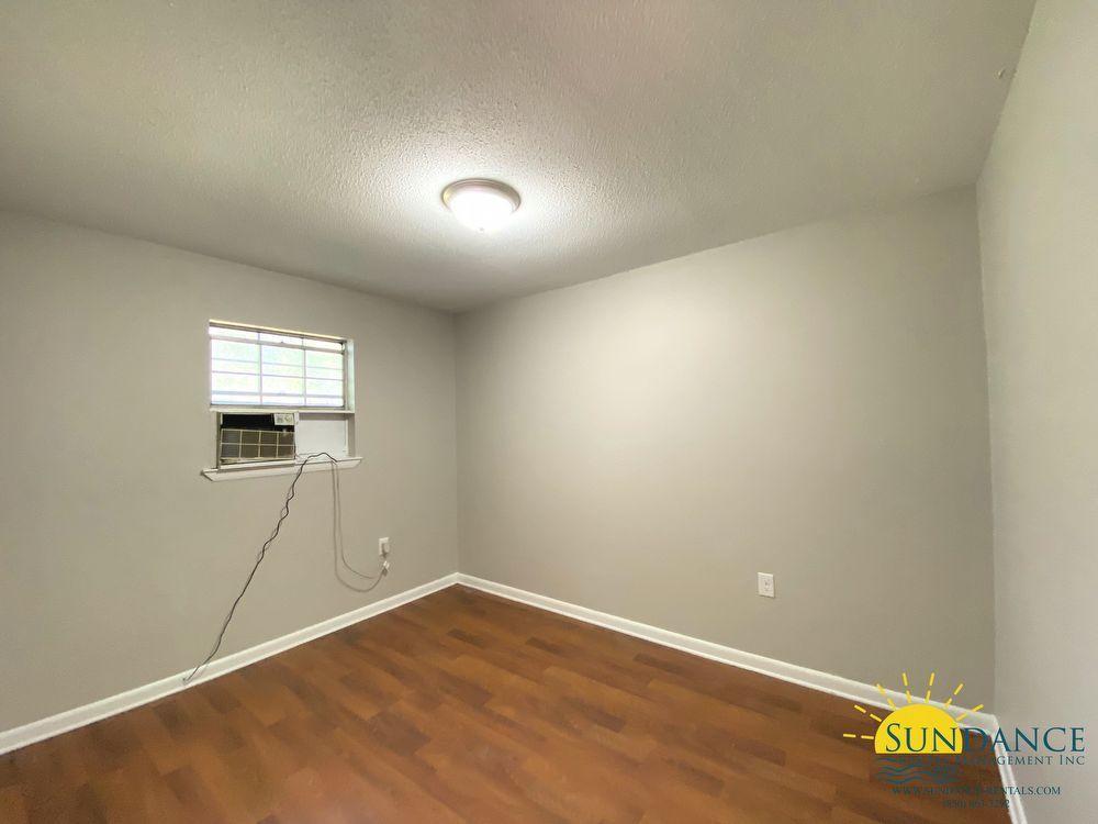 Navy Street - Residential Lease