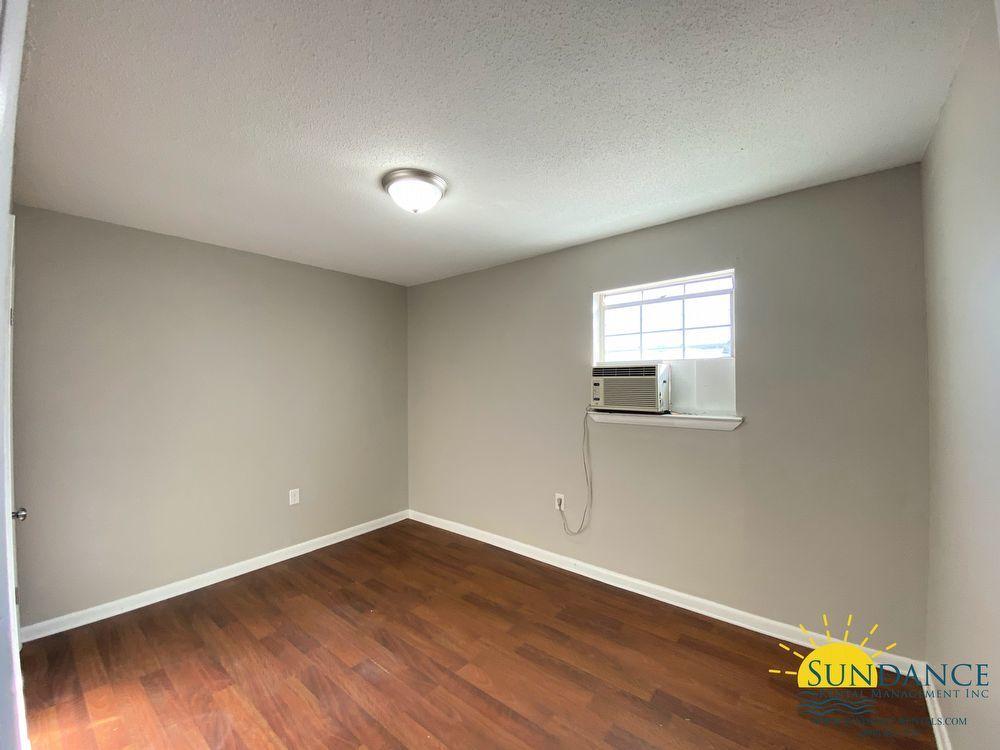 Navy Street - Residential Lease