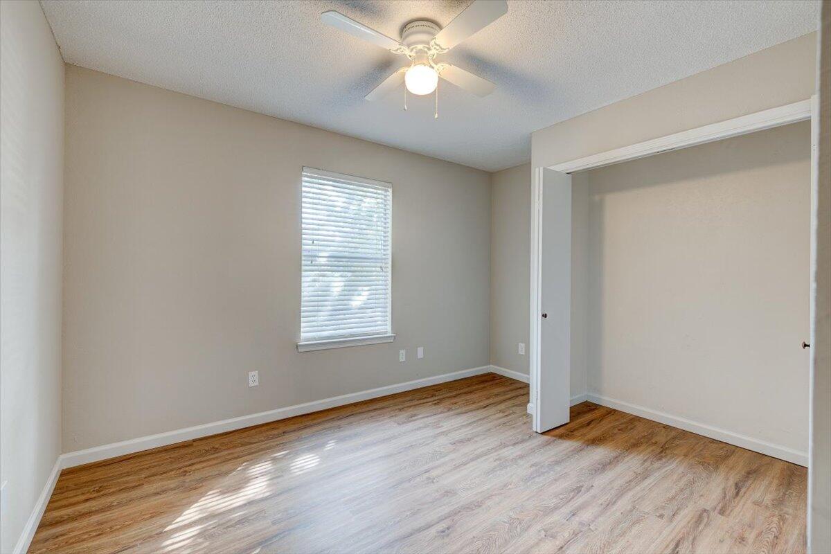 BRISTOL PARK - Residential