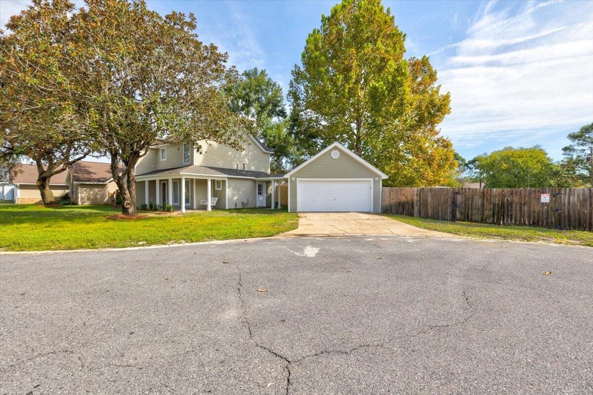 BRISTOL PARK - Residential