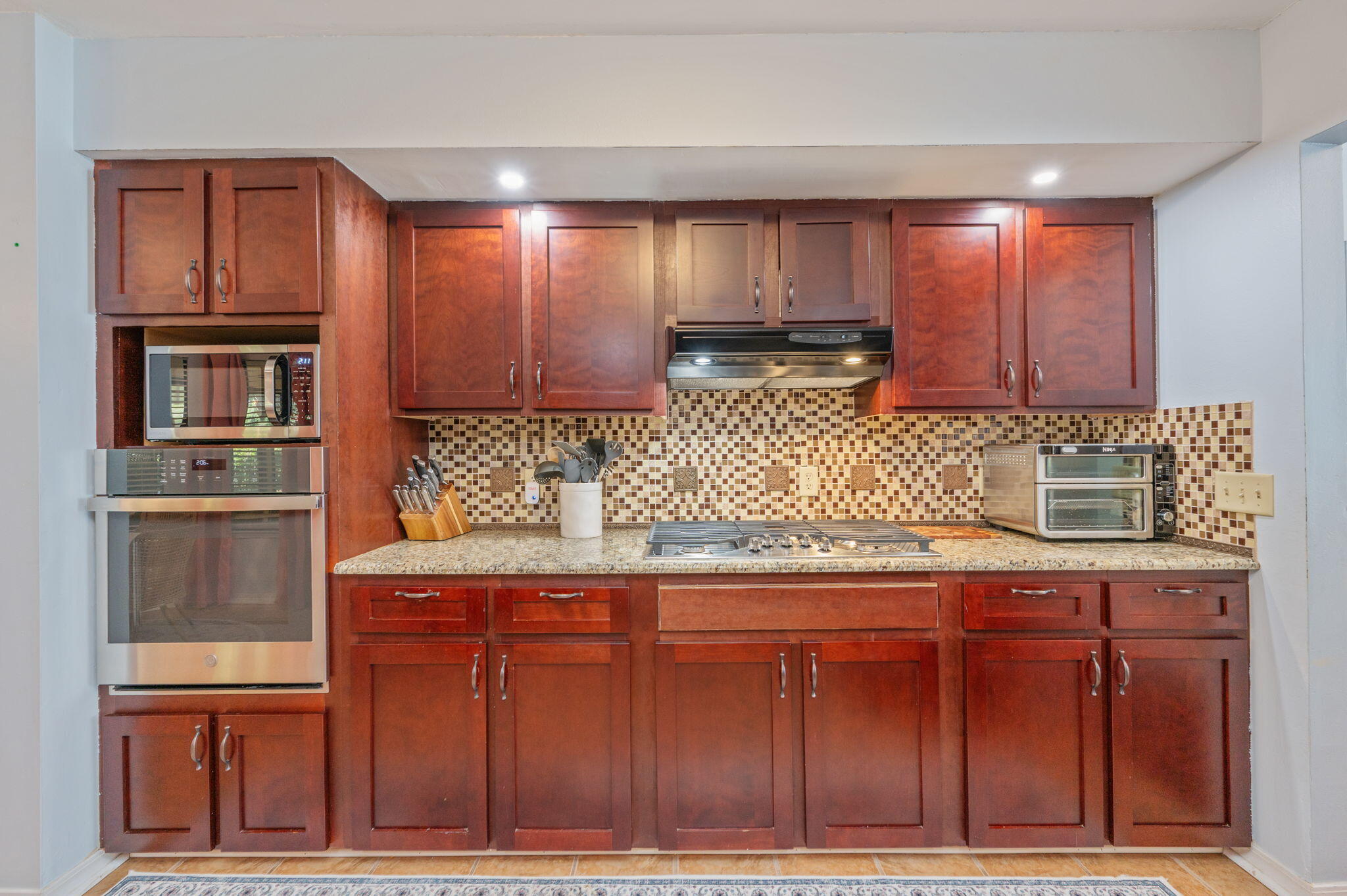 WINDWARD PH 5 - Residential