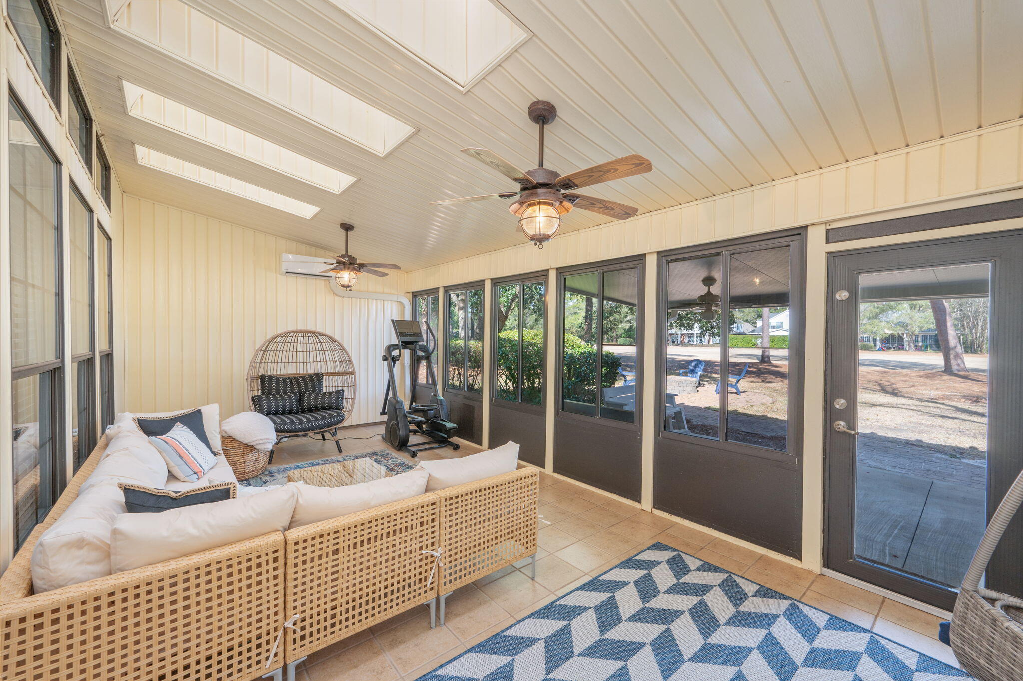 WINDWARD PH 5 - Residential