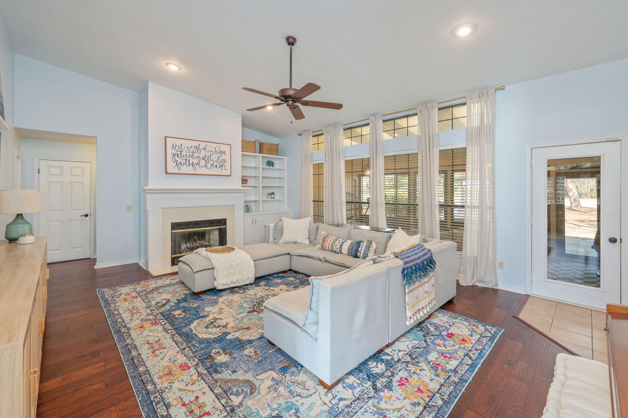 WINDWARD PH 5 - Residential