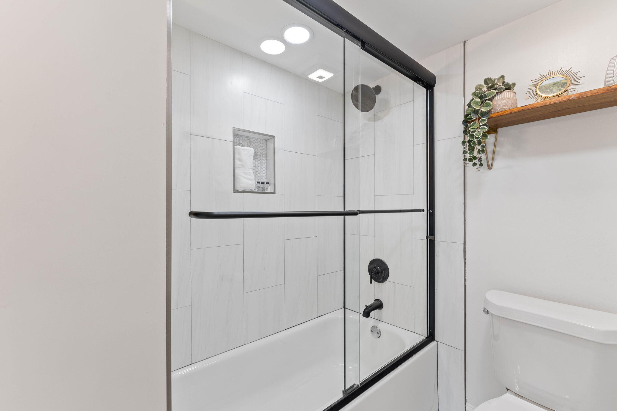 PINNACLE PORT - Residential