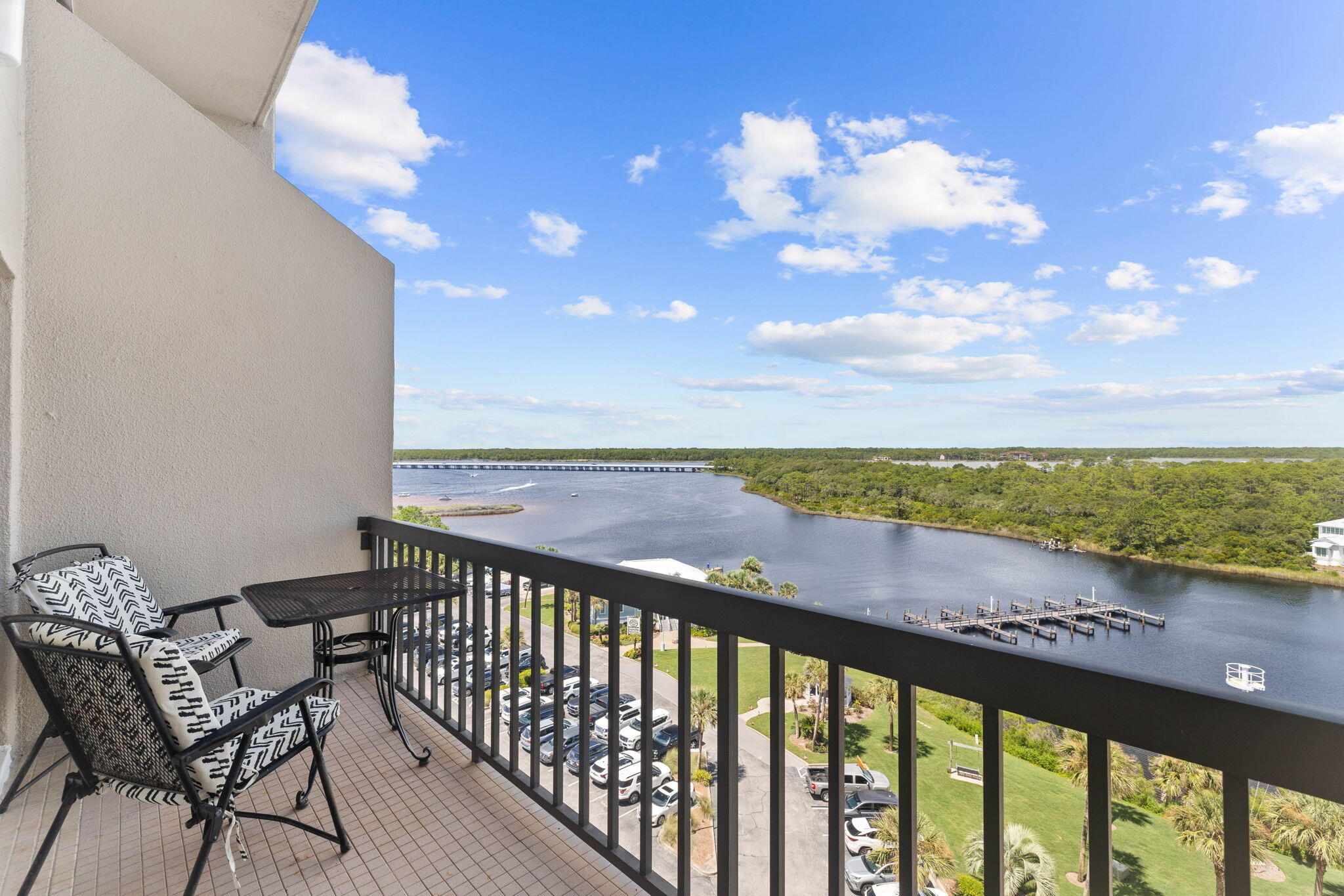 PINNACLE PORT - Residential