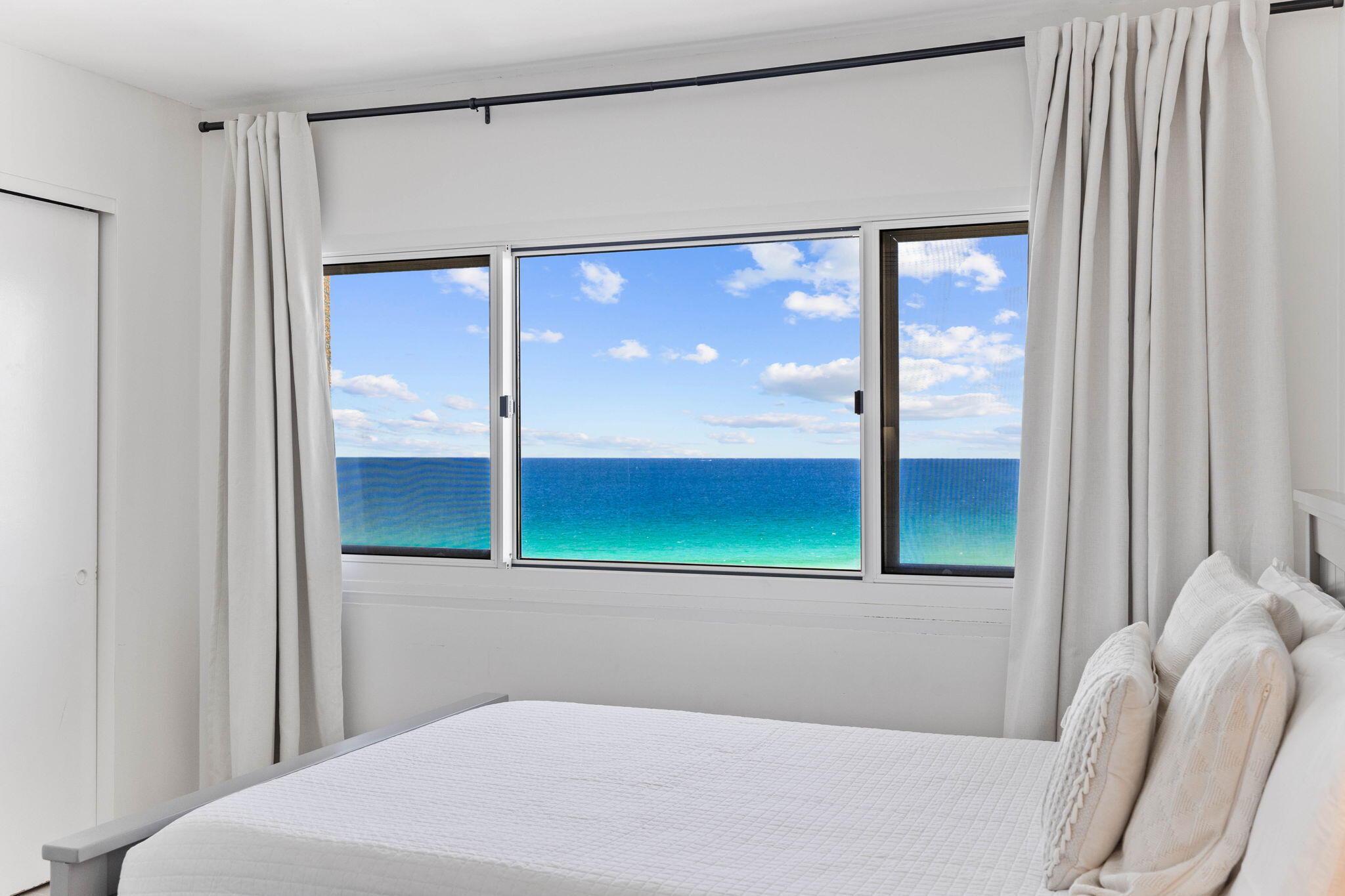 PINNACLE PORT - Residential