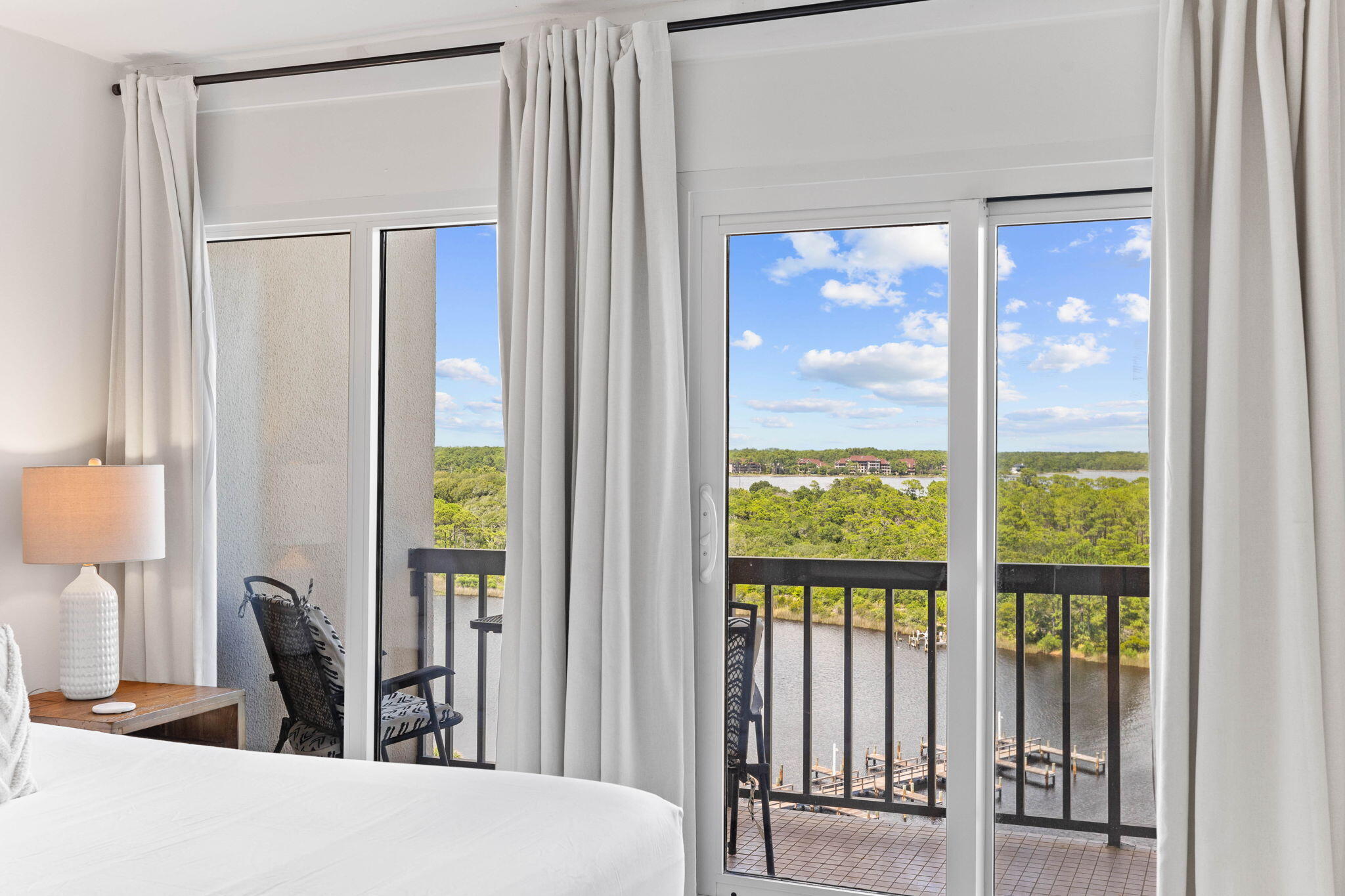 PINNACLE PORT - Residential