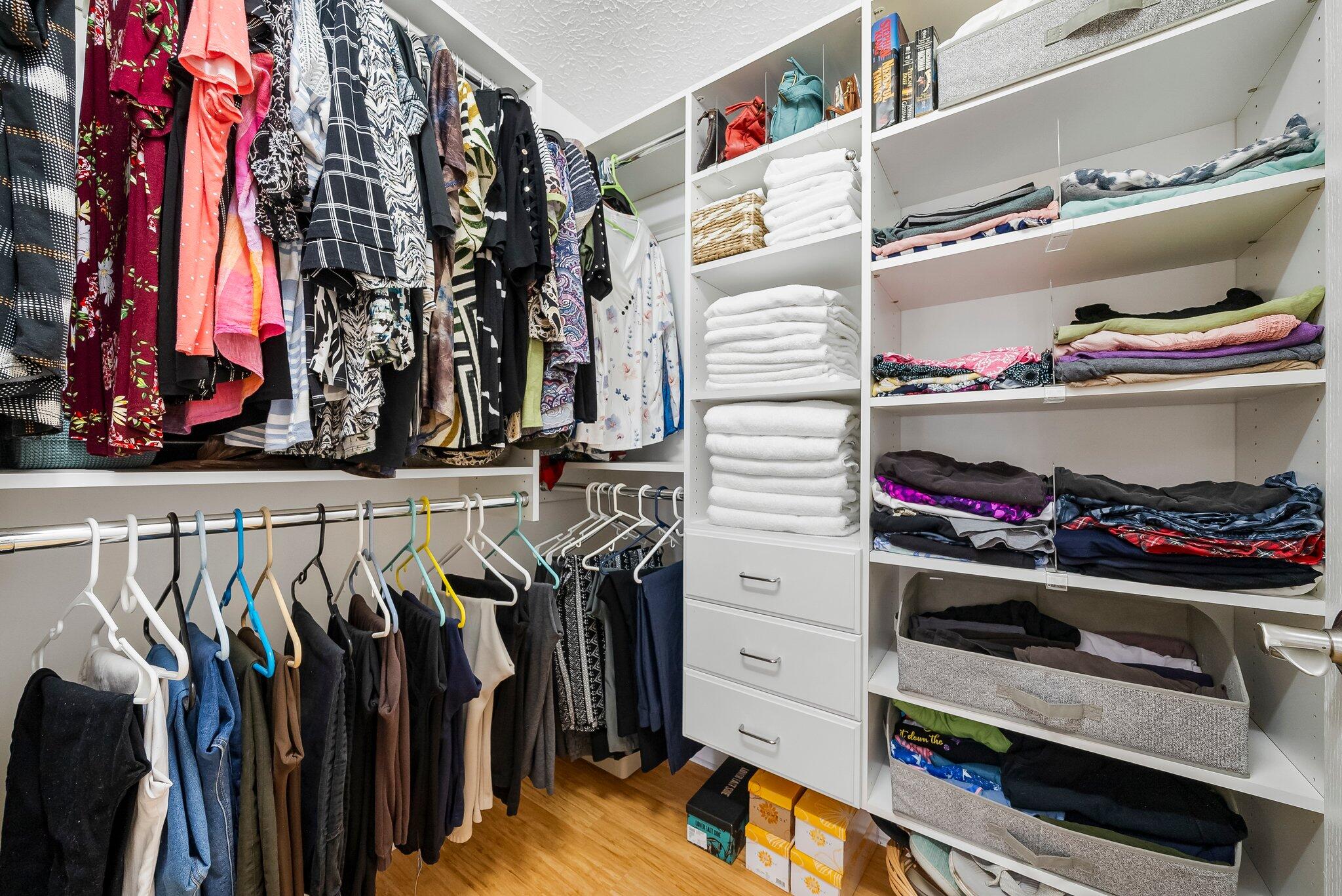 North Lagoon Oaks 7th Add - Residential