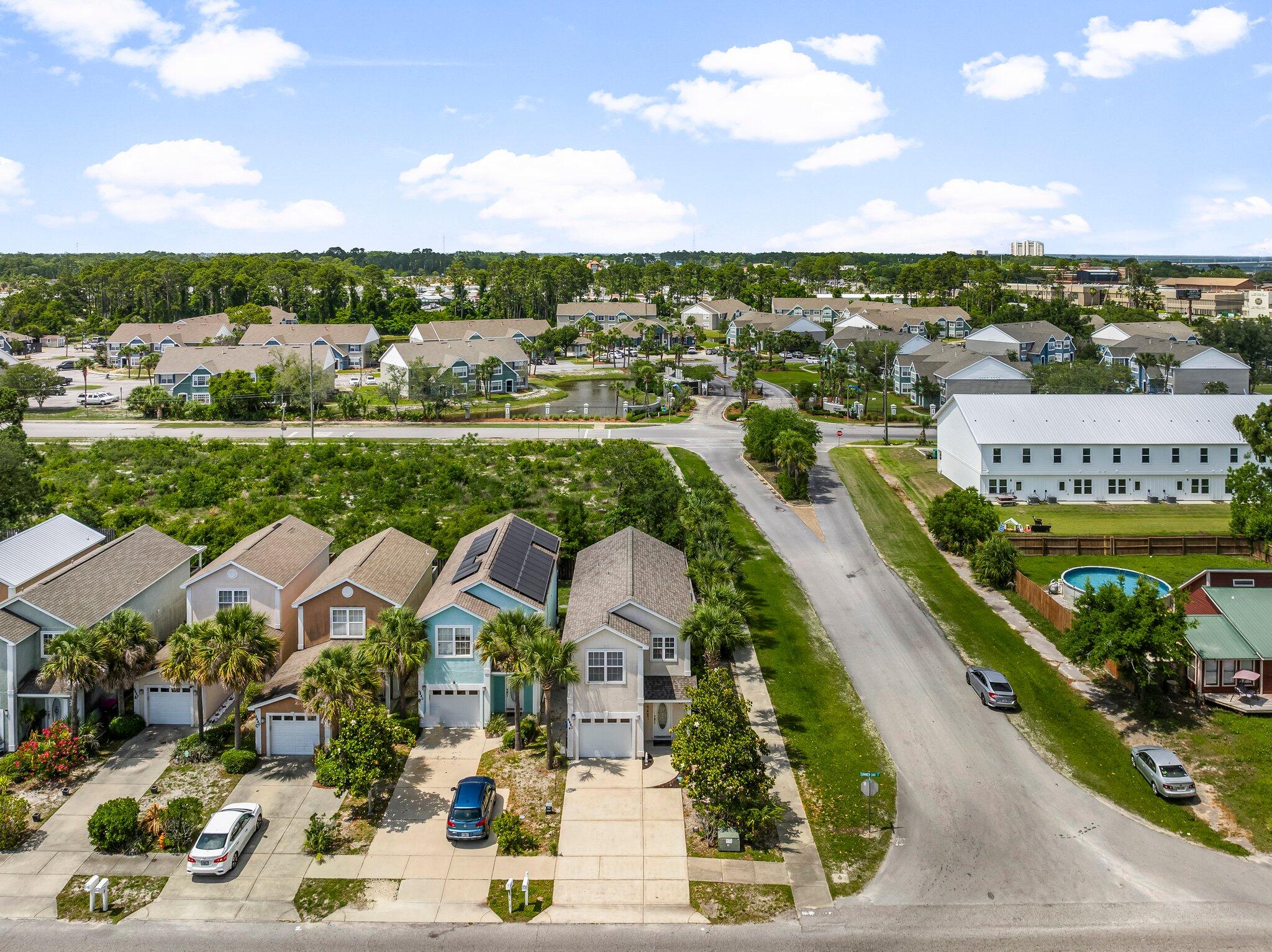 North Lagoon Oaks 7th Add - Residential