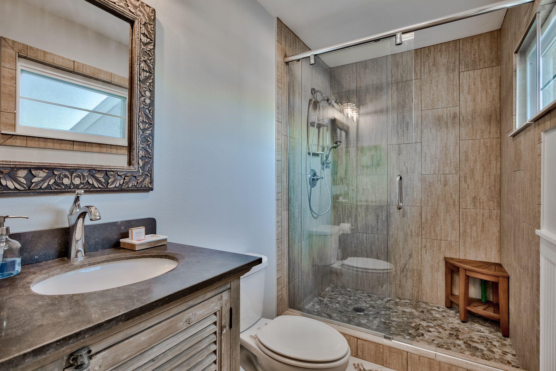 BLUE TIDE CONDO - Residential