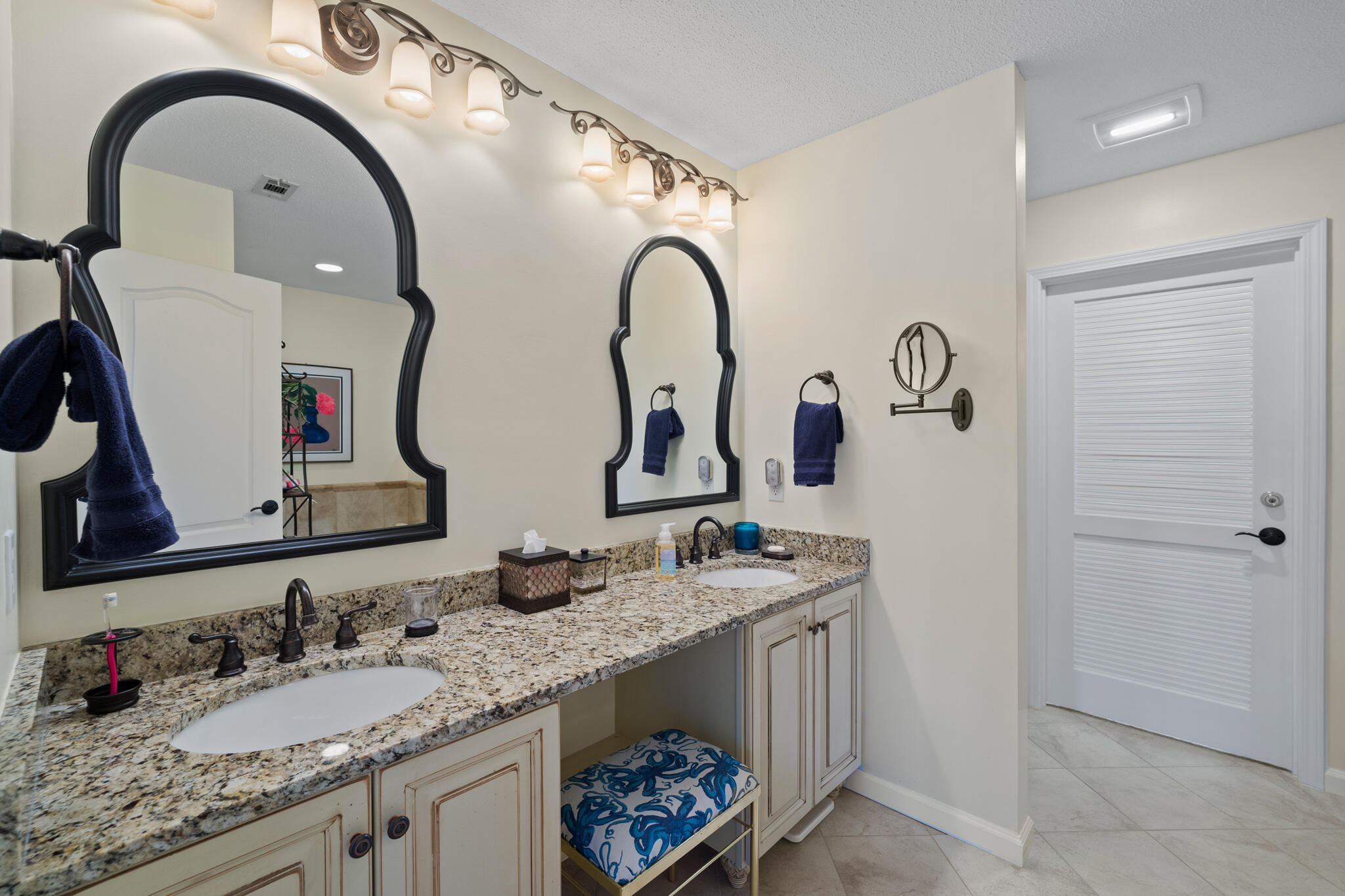 BEACHWALK VILLAS PH 12 - Residential