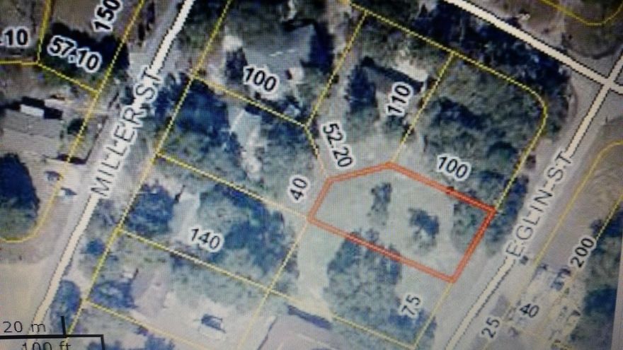 Great buildable lot in Fort Walton Beach both lot 2 and 3 are available.