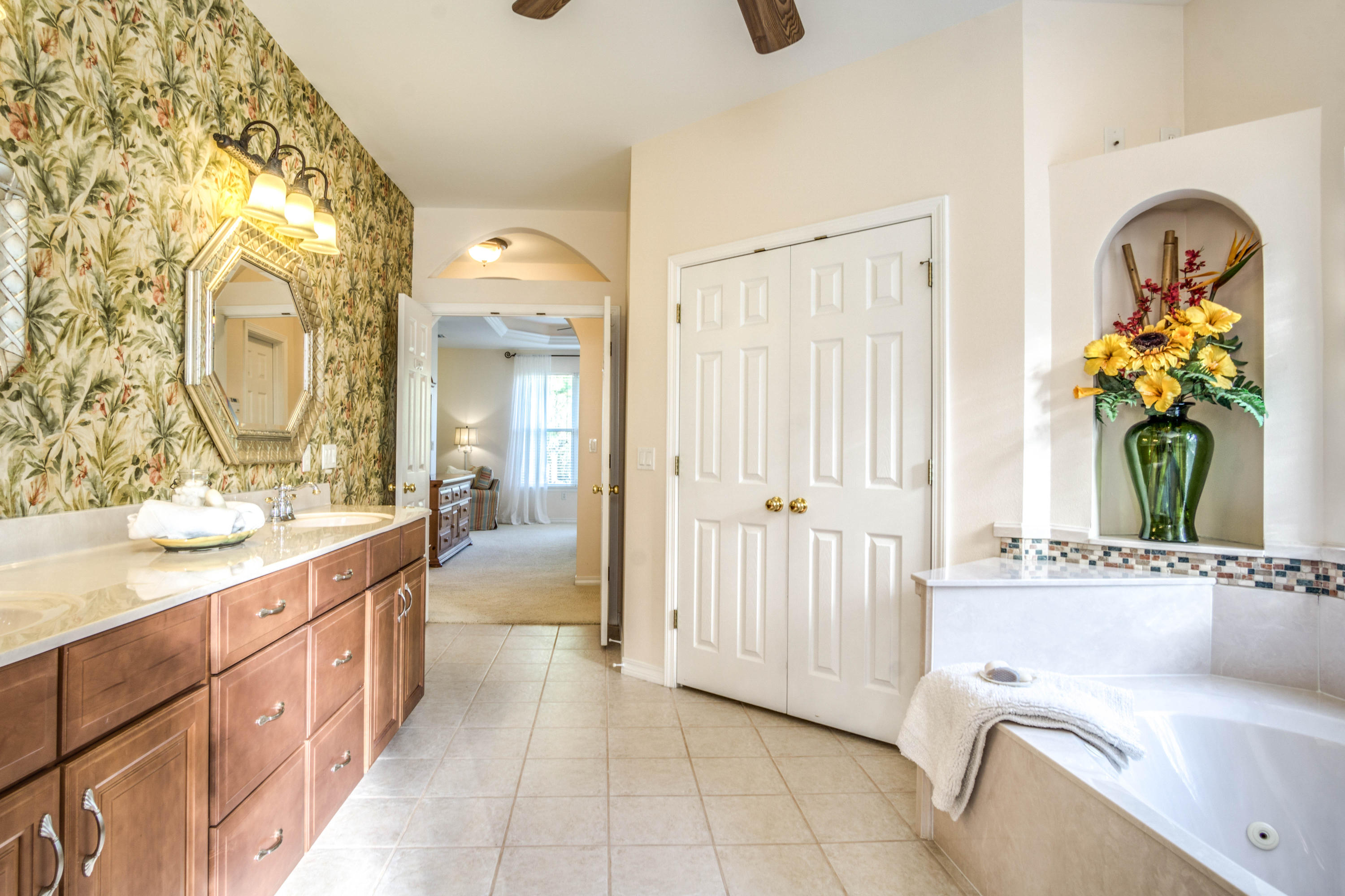 TIMBERLINE ESTATES - Residential