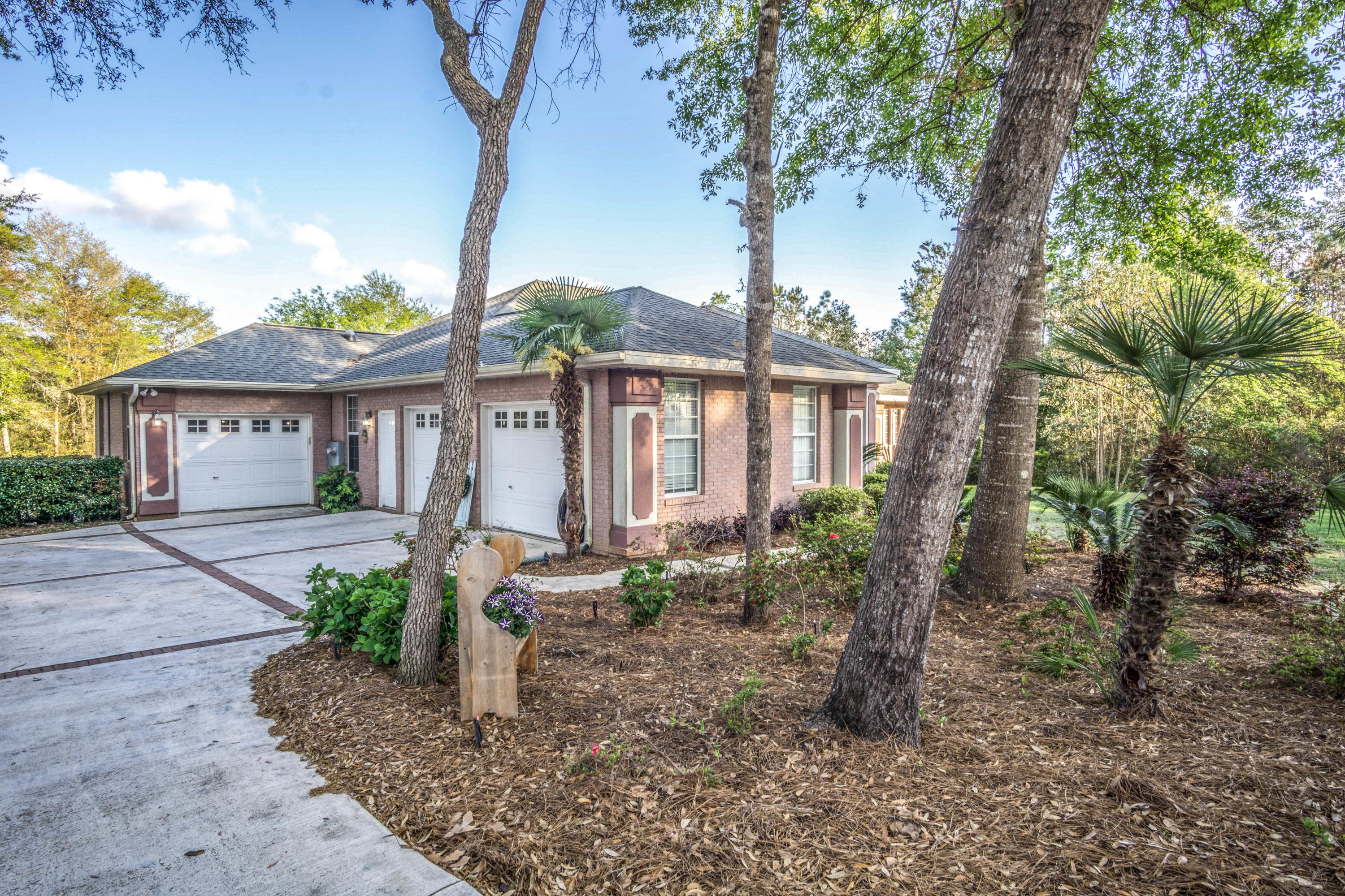 TIMBERLINE ESTATES - Residential