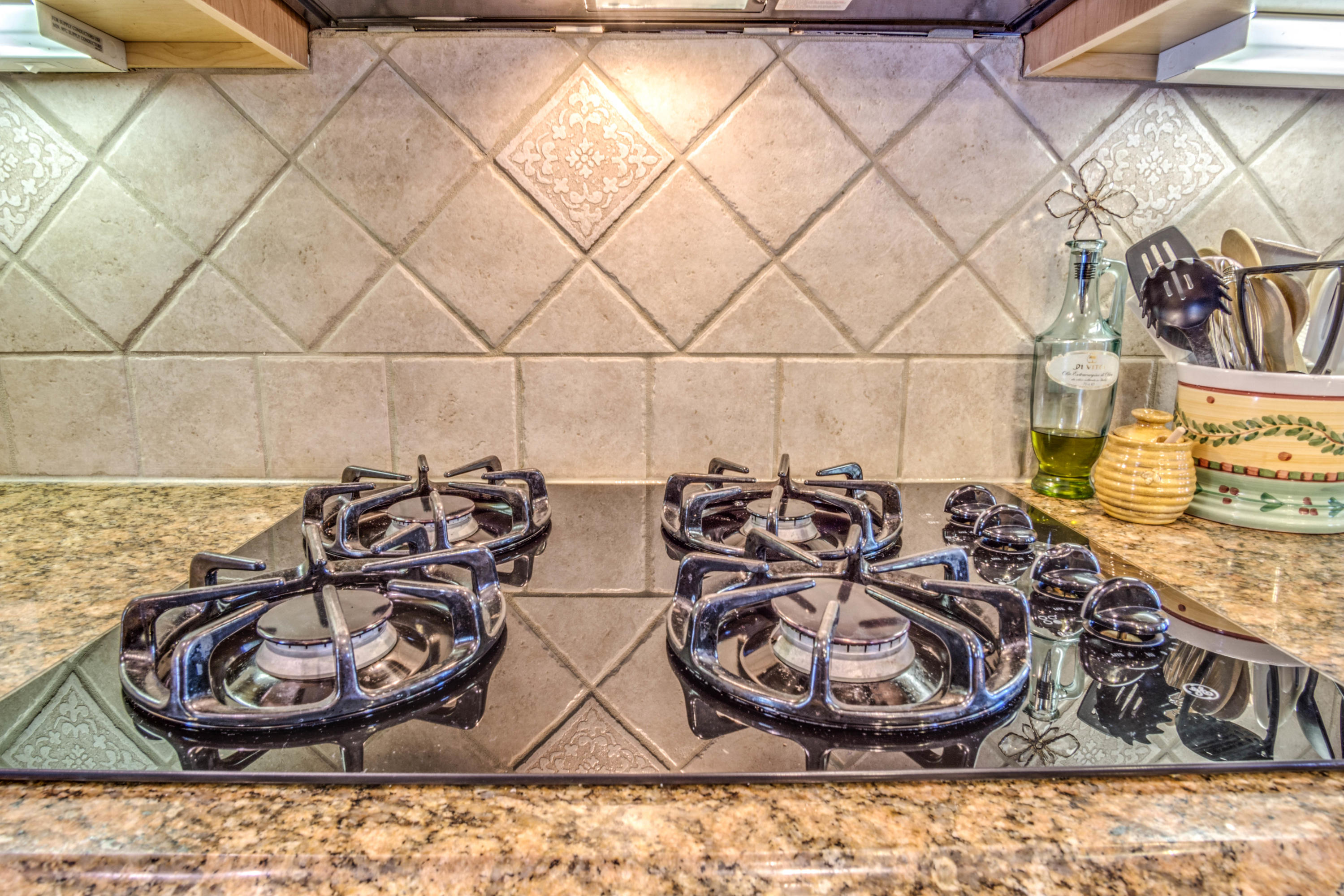 TIMBERLINE ESTATES - Residential