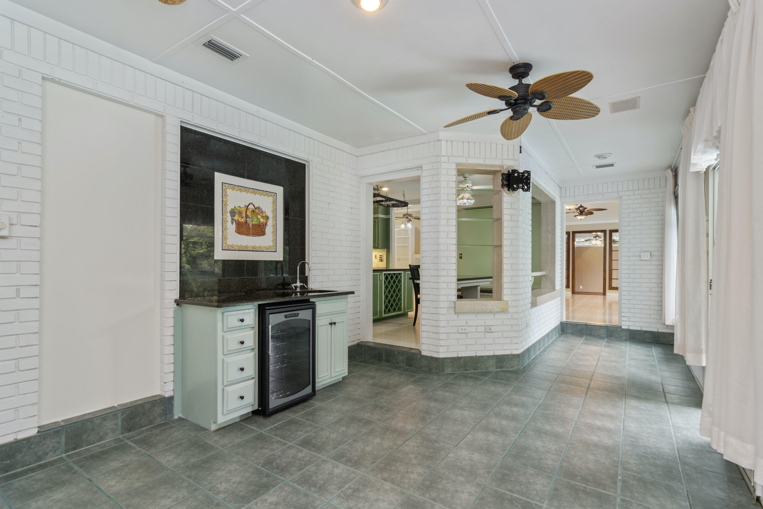 SOUTHWIND PH 4 - Residential