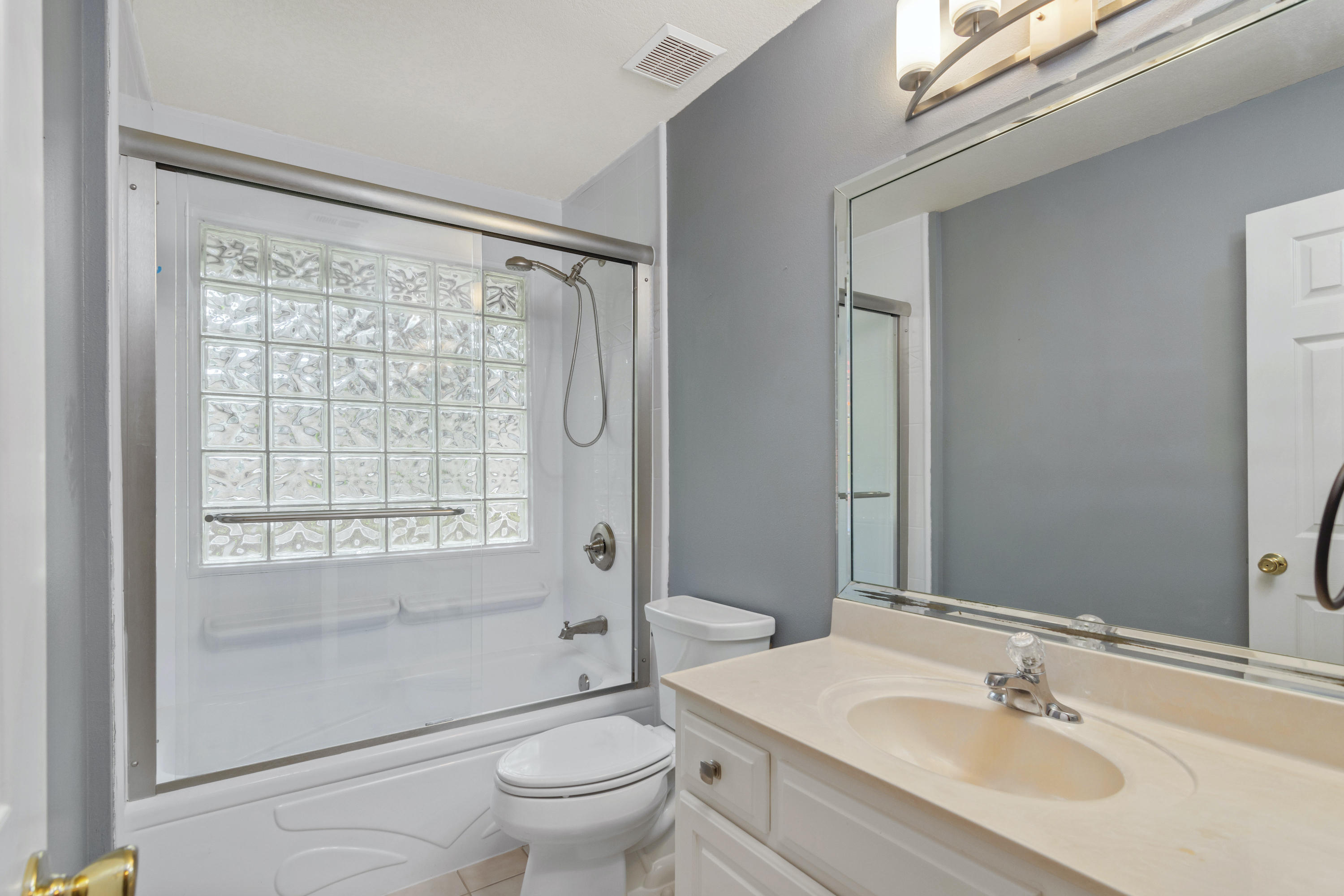 SOUTHWIND PH 4 - Residential