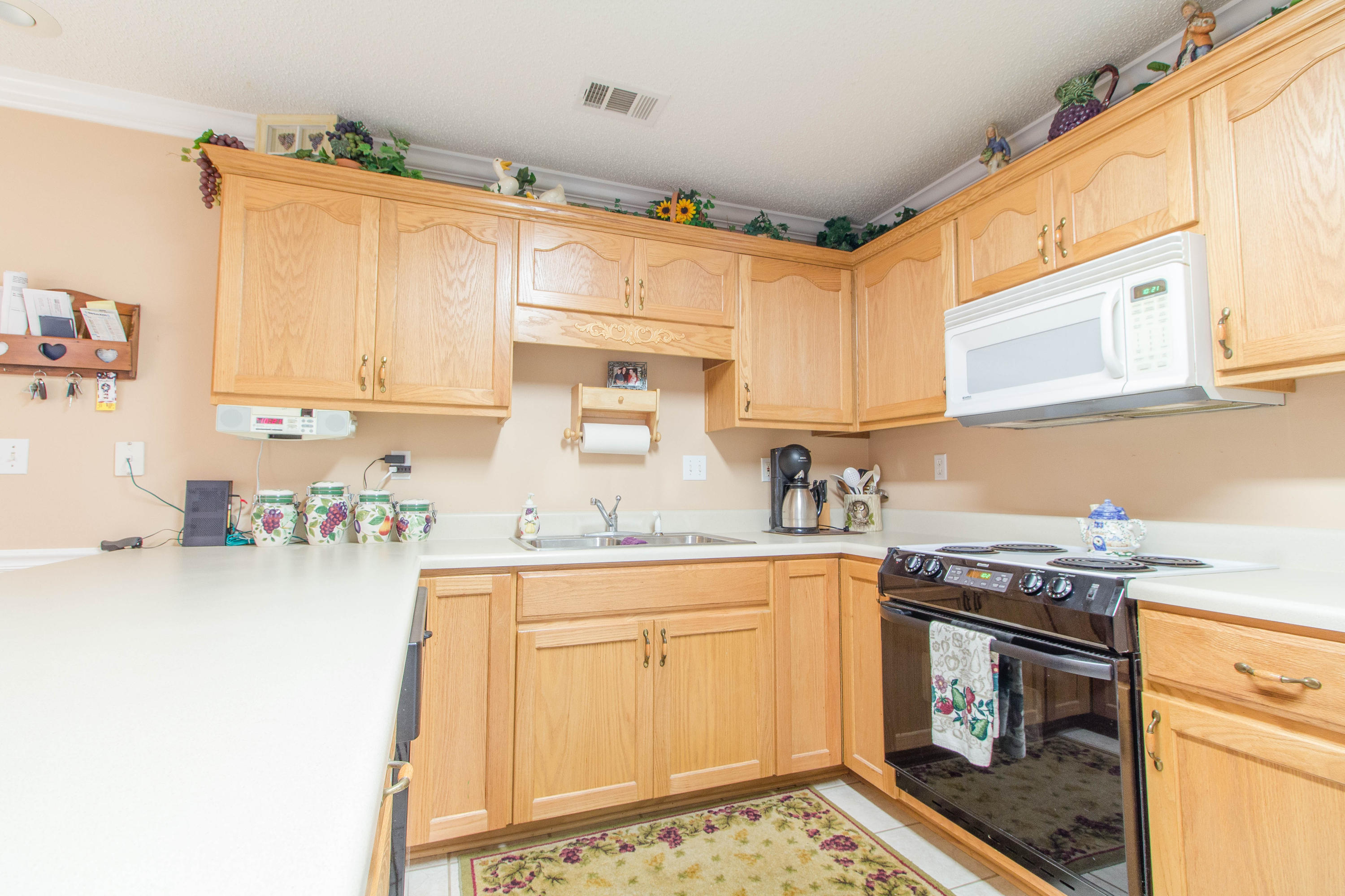 DEER VALLEY ESTATES - Residential