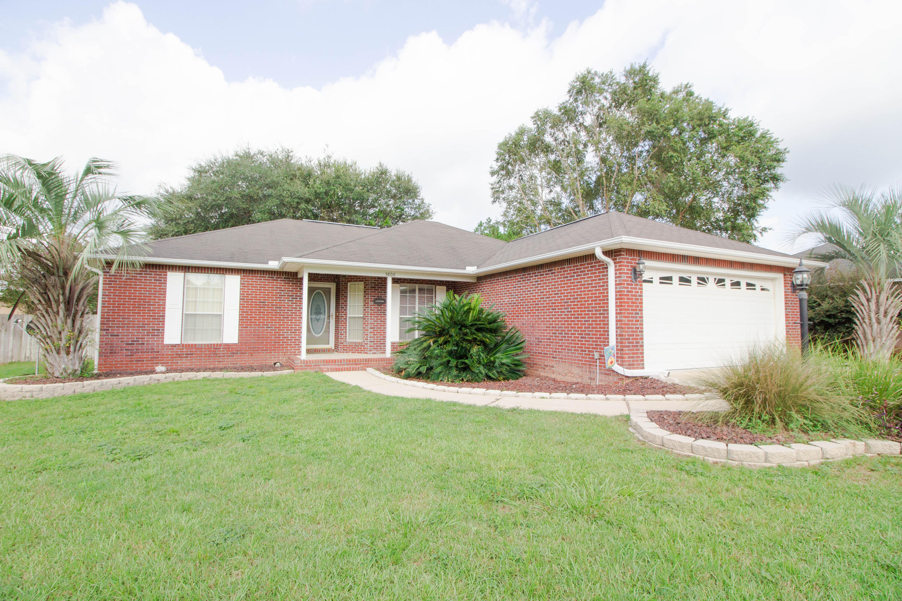 DEER VALLEY ESTATES - Residential