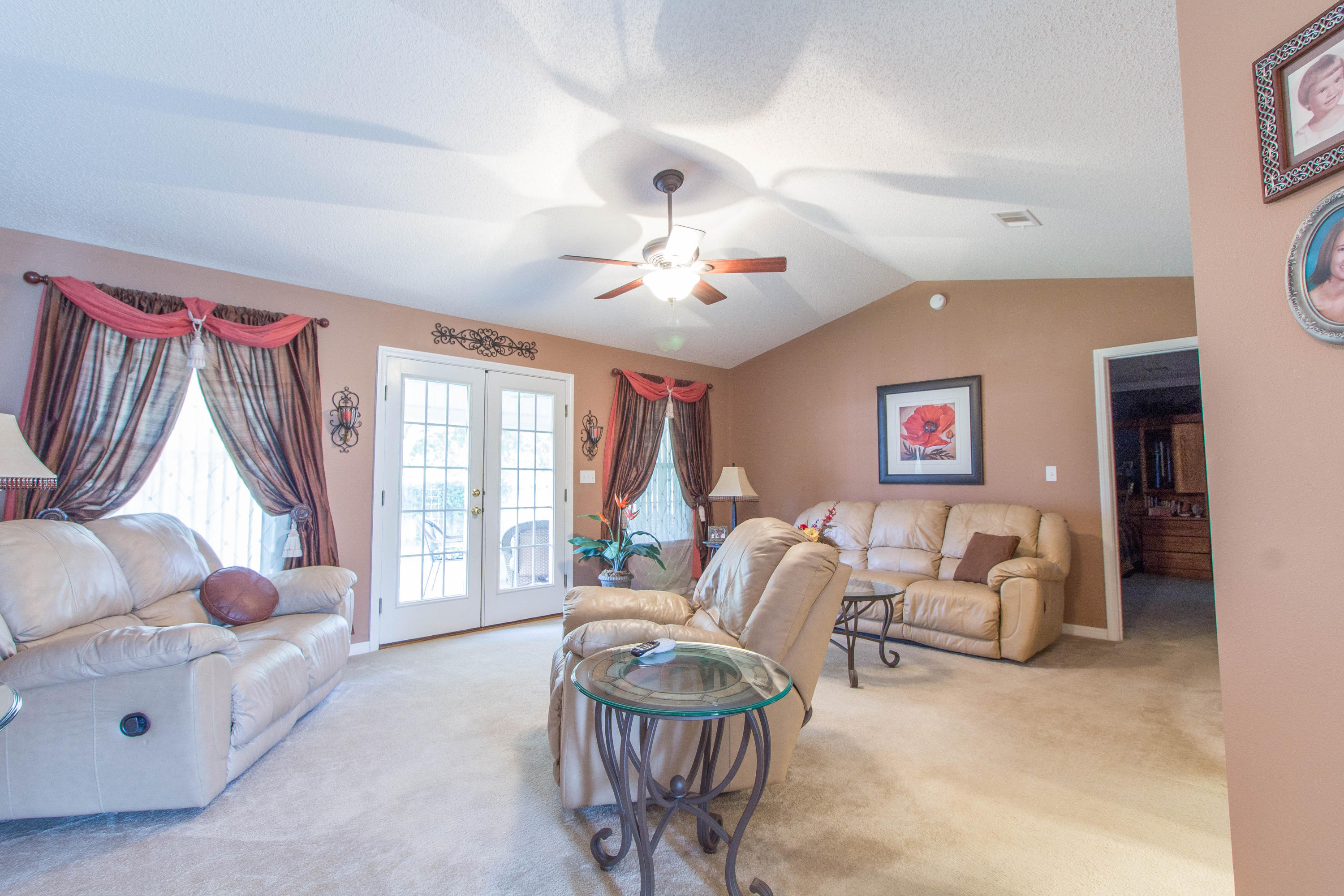 DEER VALLEY ESTATES - Residential