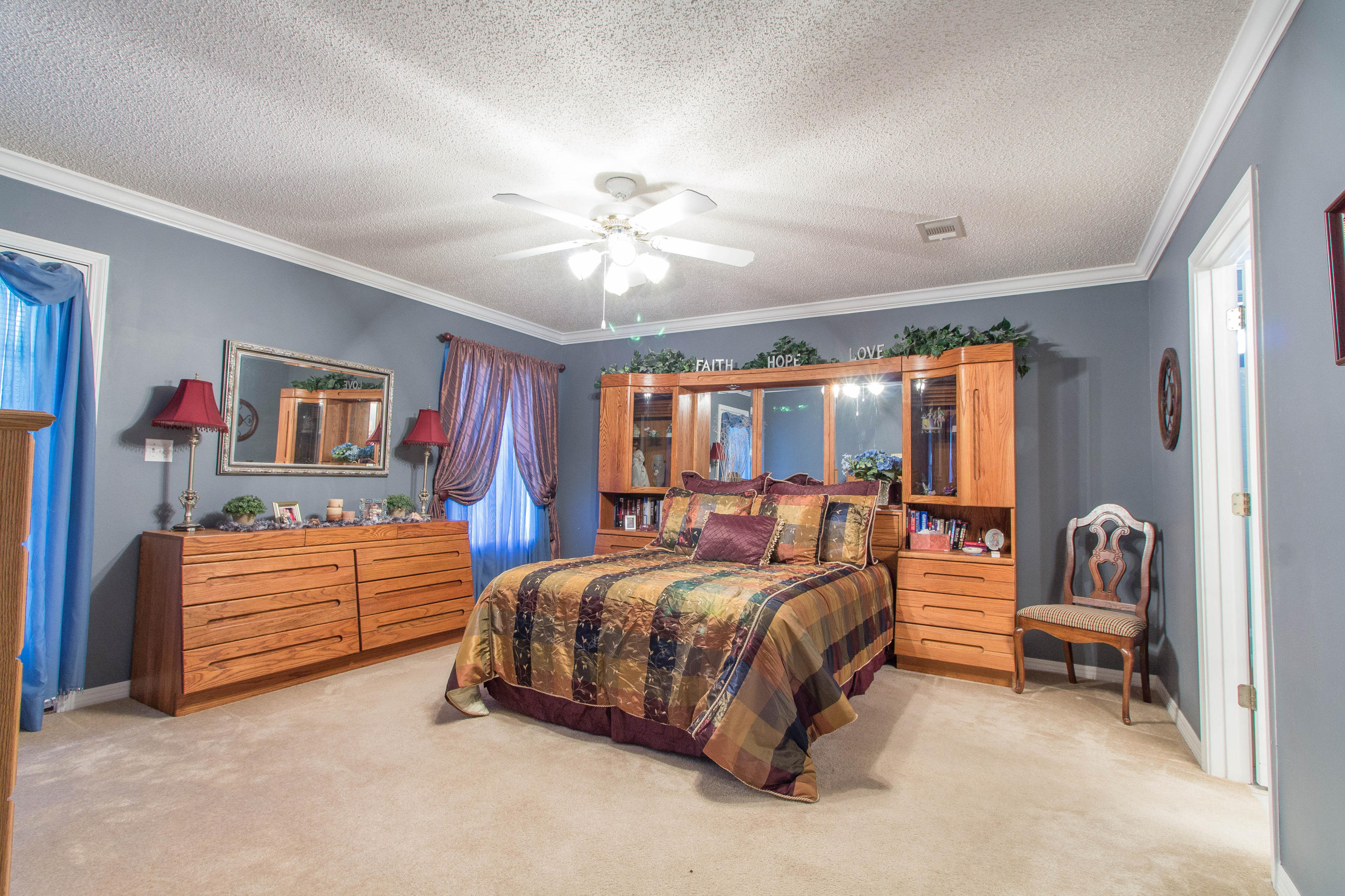 DEER VALLEY ESTATES - Residential