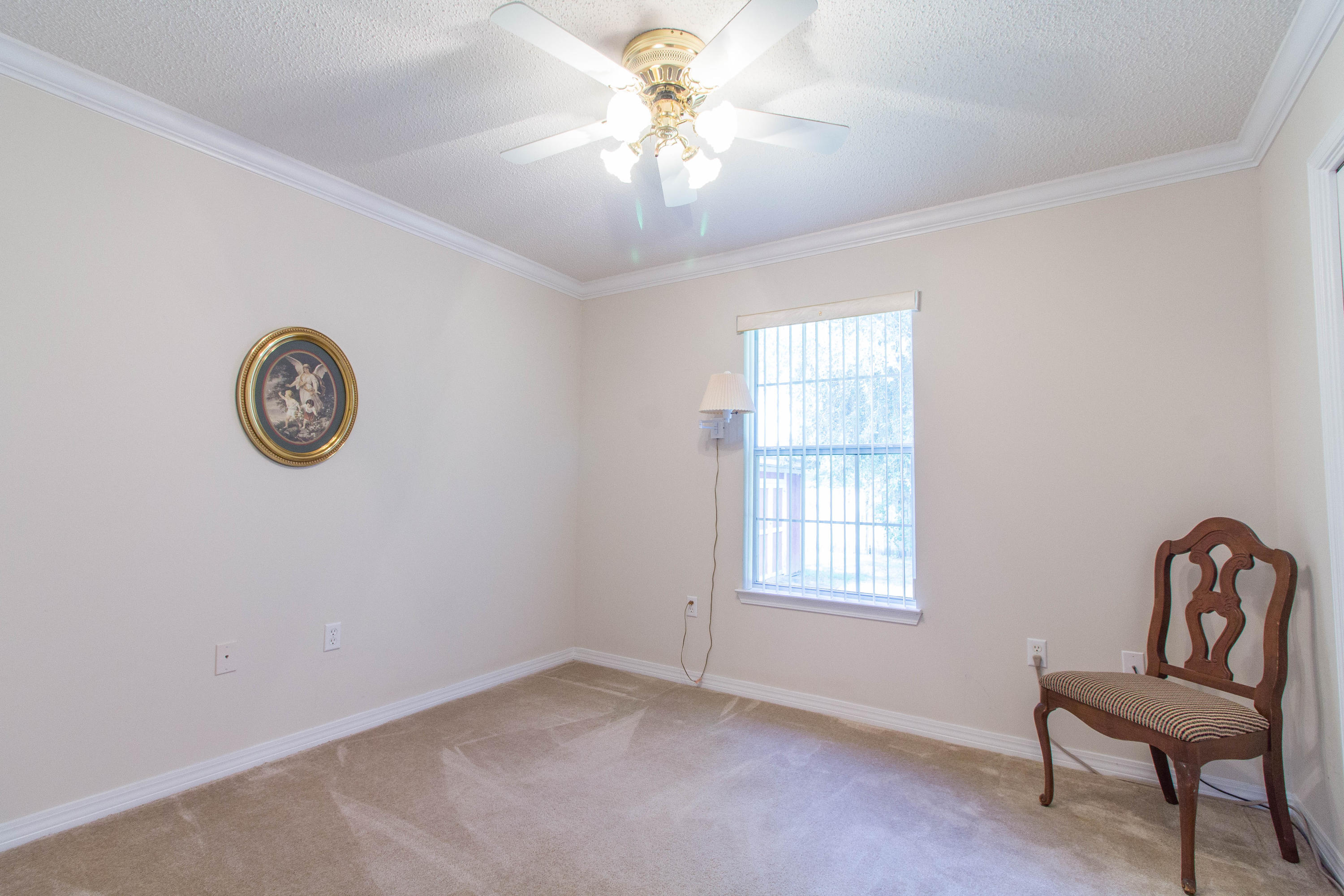 DEER VALLEY ESTATES - Residential