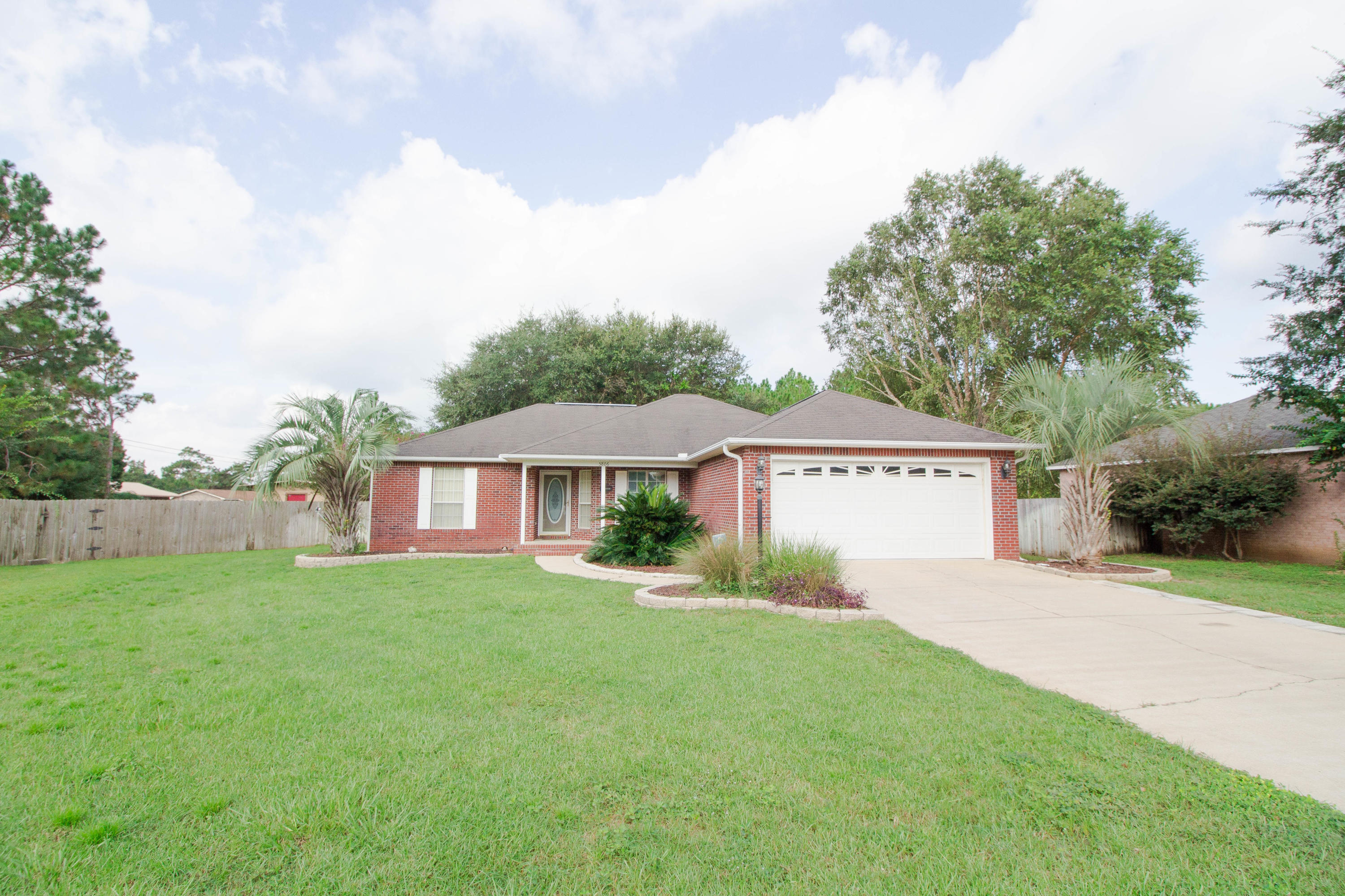 DEER VALLEY ESTATES - Residential